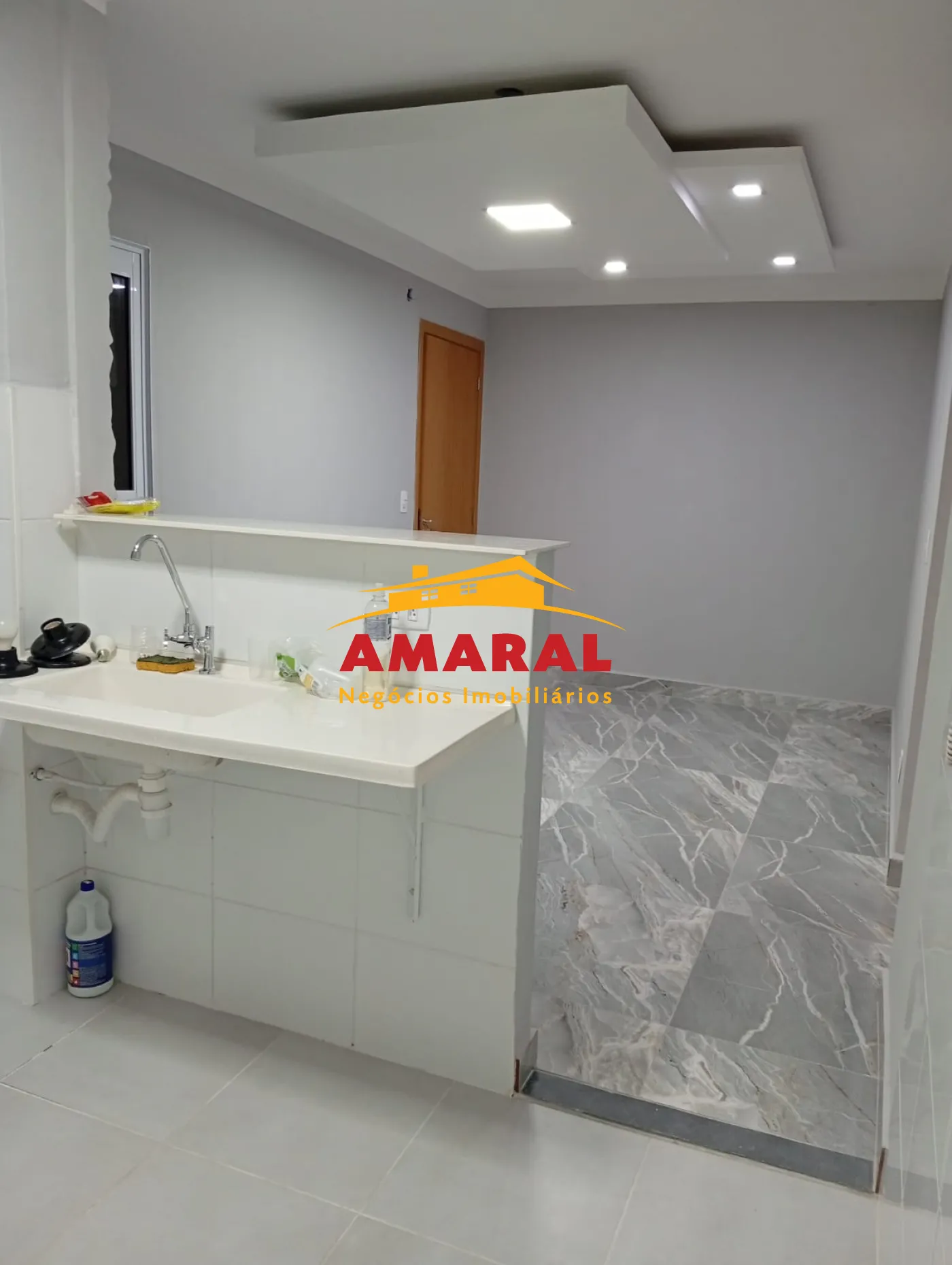 Comprar Apartamentos / Padr&atilde;o em Suzano R$ 250.000,00 - Foto 11