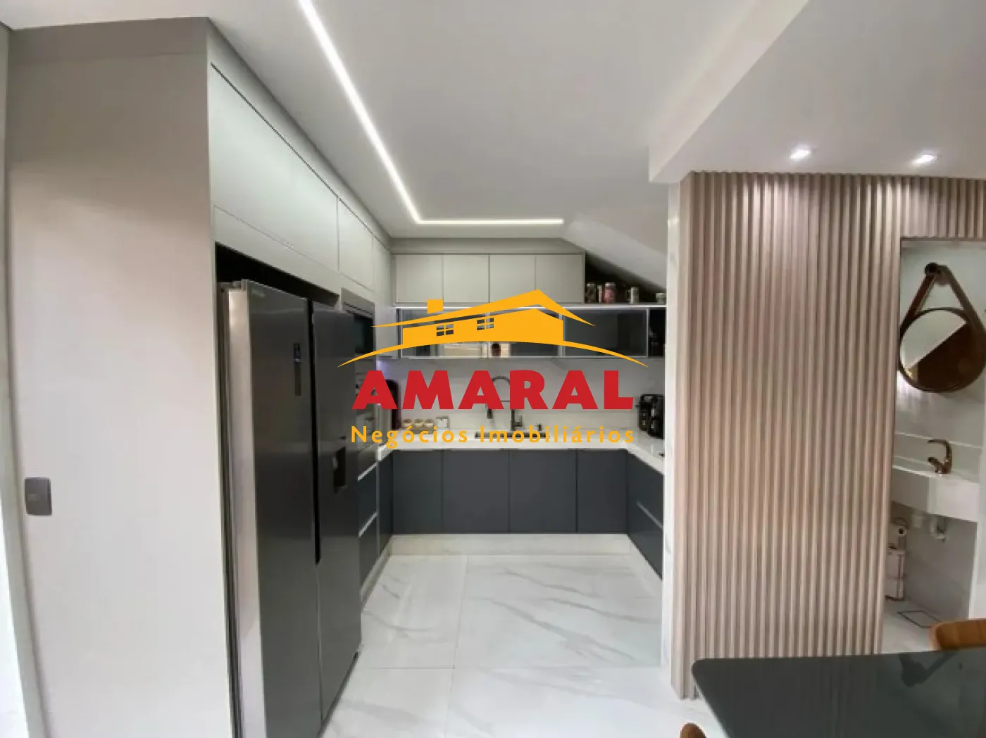 Comprar Casas / Sobrado em Suzano R$ 850.000,00 - Foto 9