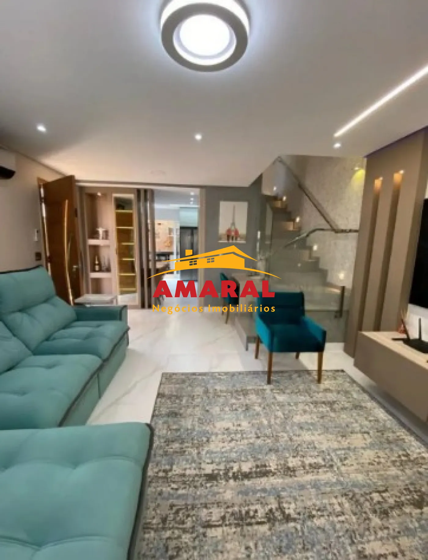 Comprar Casas / Sobrado em Suzano R$ 850.000,00 - Foto 4