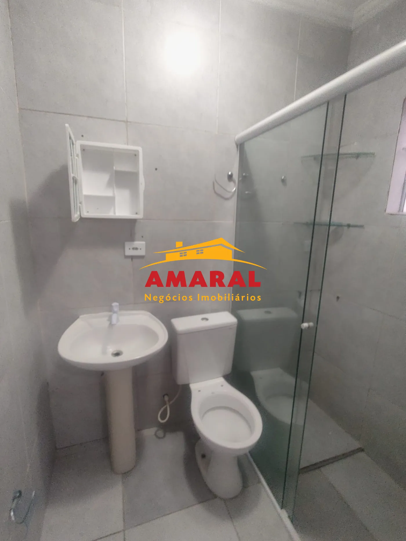 Alugar Casas / Assobradada em Suzano R$ 950,00 - Foto 7