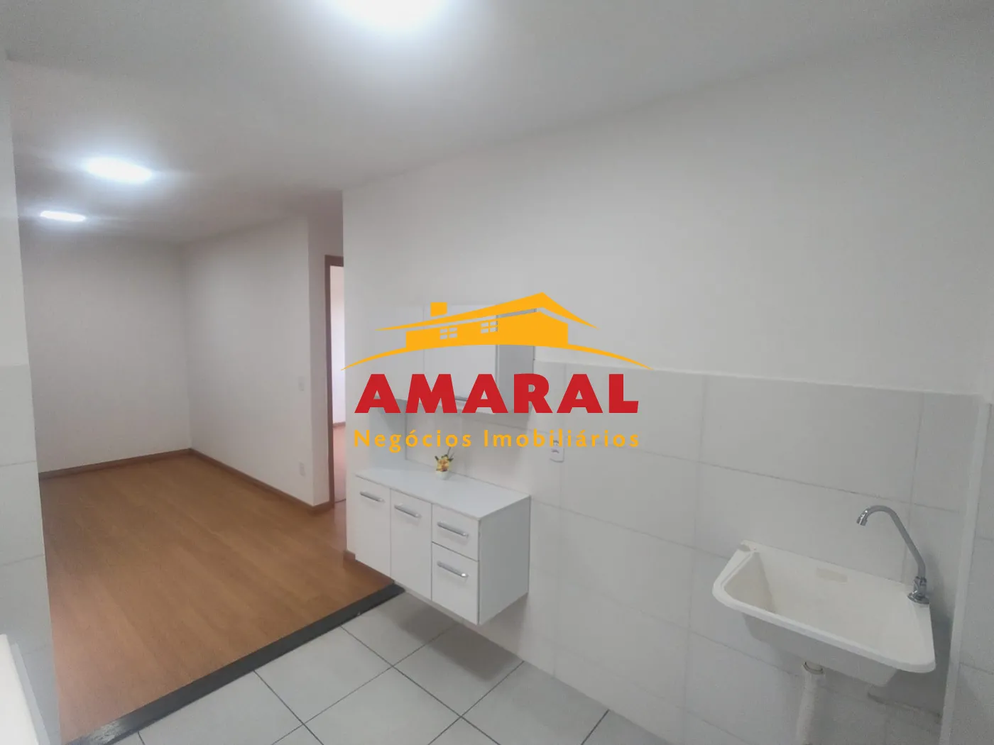 Comprar Apartamentos / Padr&atilde;o em Suzano R$ 220.000,00 - Foto 3