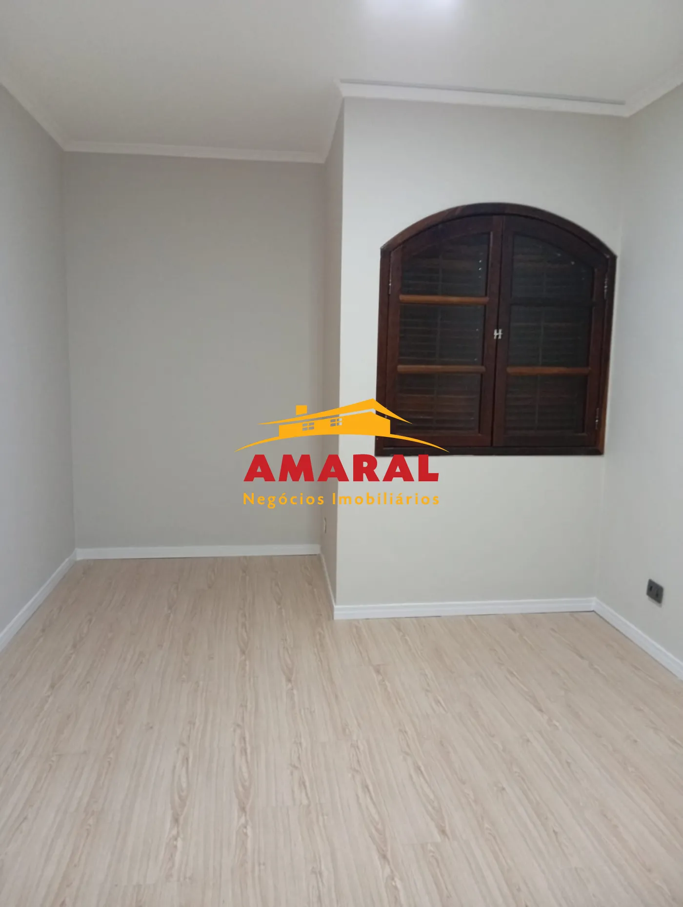 Alugar Casas / T&eacute;rrea em Po&aacute; R$ 3.650,00 - Foto 5