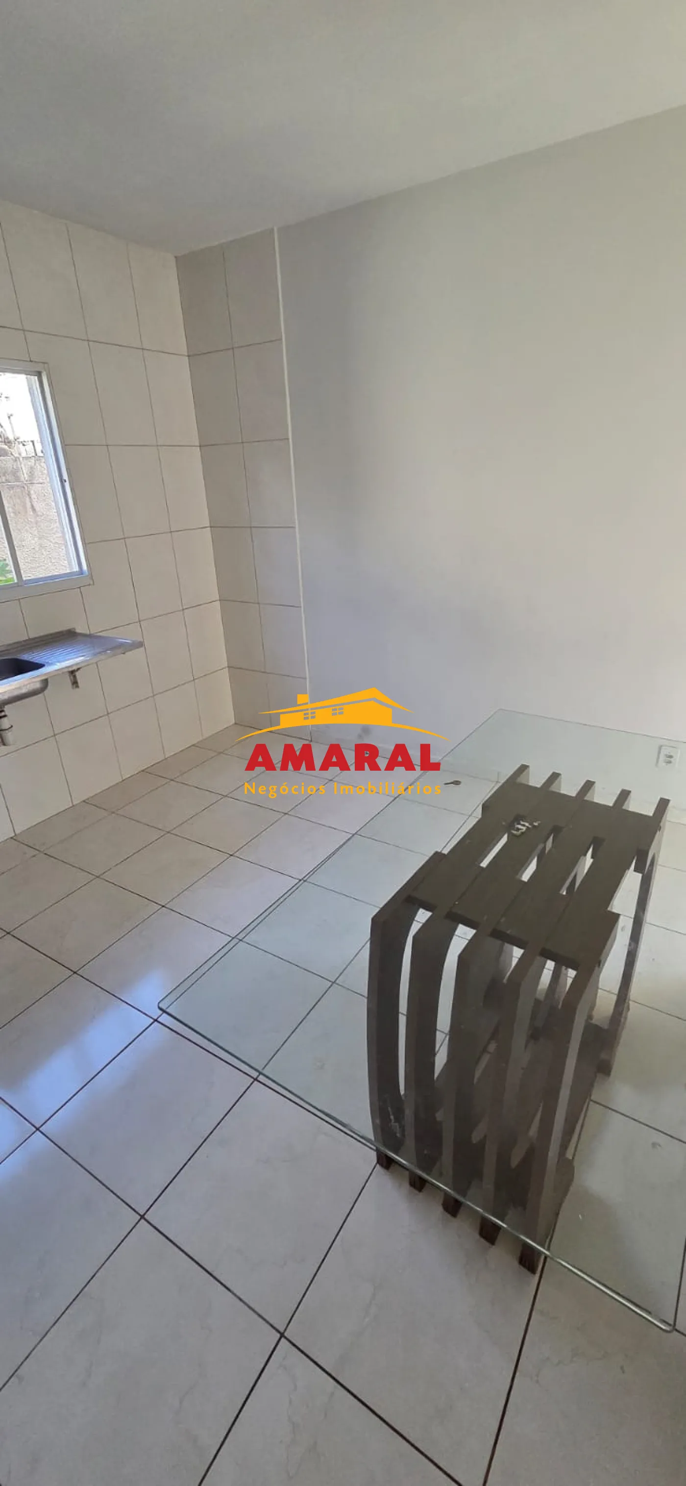 Comprar Casas / Sobrado em Suzano R$ 310.000,00 - Foto 5