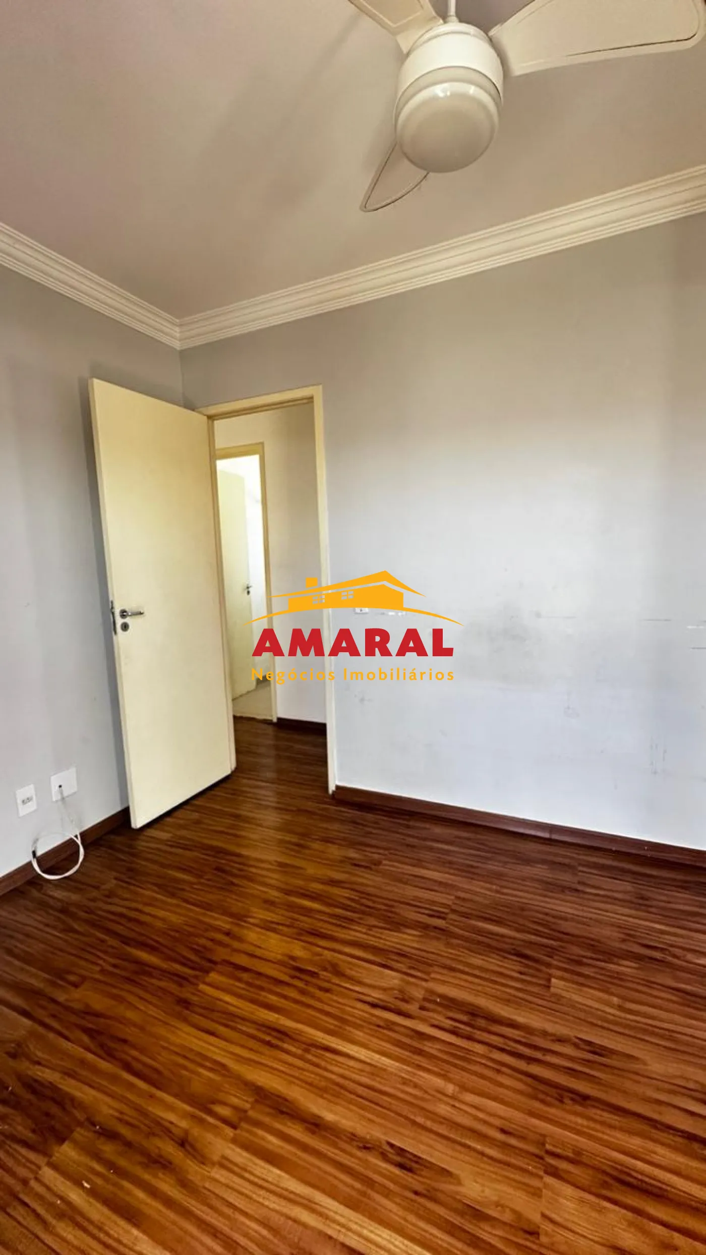 Alugar Casas / Condom&iacute;nio em Suzano R$ 1.500,00 - Foto 14