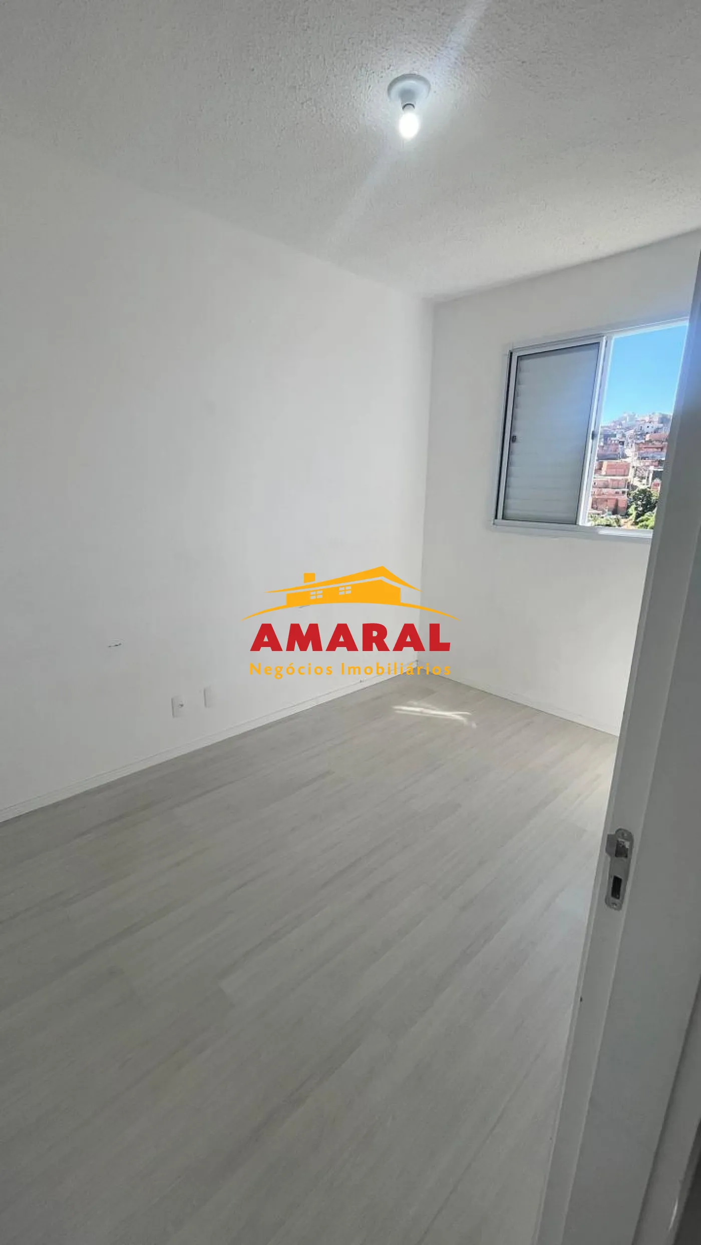 Alugar Apartamentos / Padr&atilde;o em Ferraz de Vasconcelos R$ 1.900,00 - Foto 17
