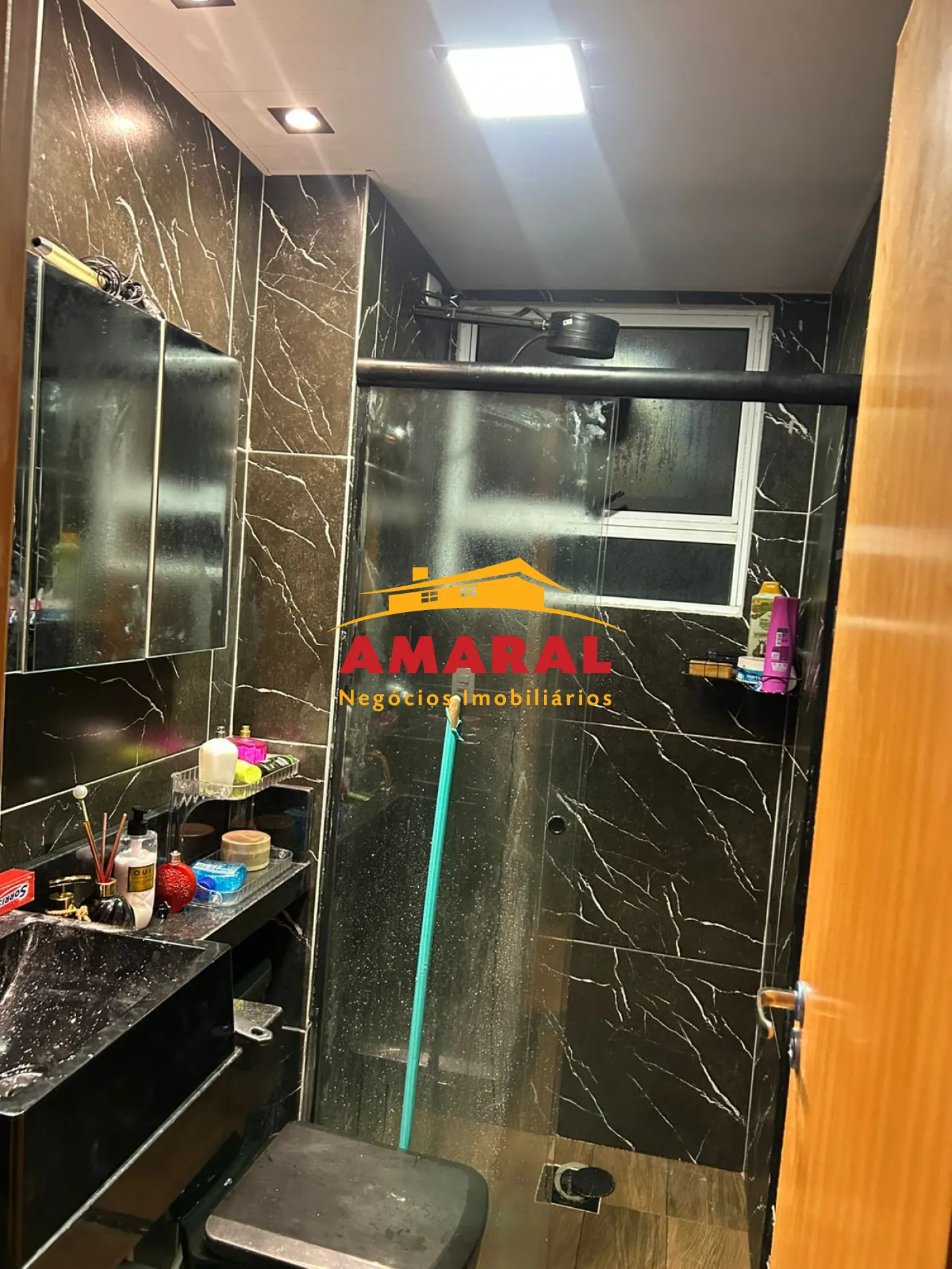 Comprar Apartamentos / Padr&atilde;o em Suzano R$ 295.000,00 - Foto 3