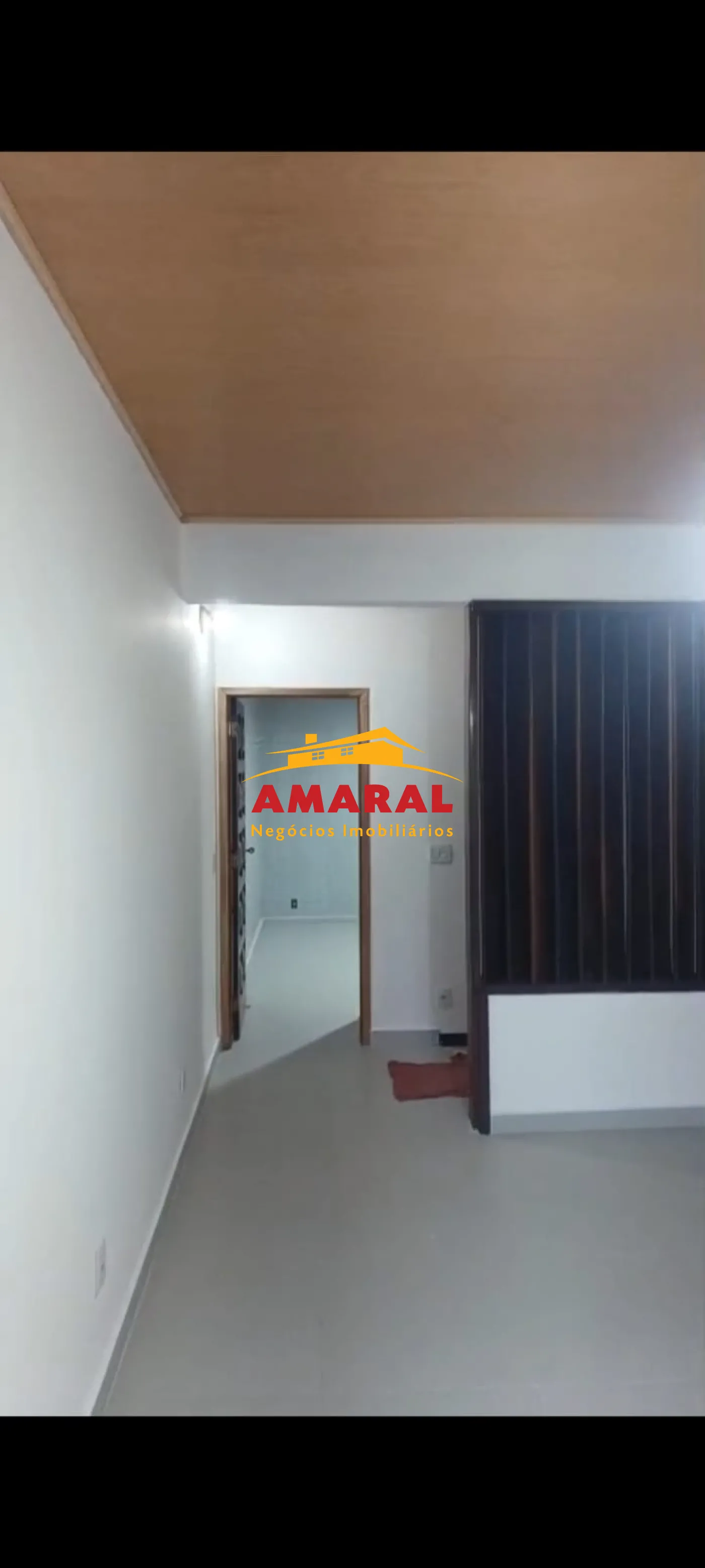 Alugar Casas / Assobradada em Suzano R$ 2.600,00 - Foto 1