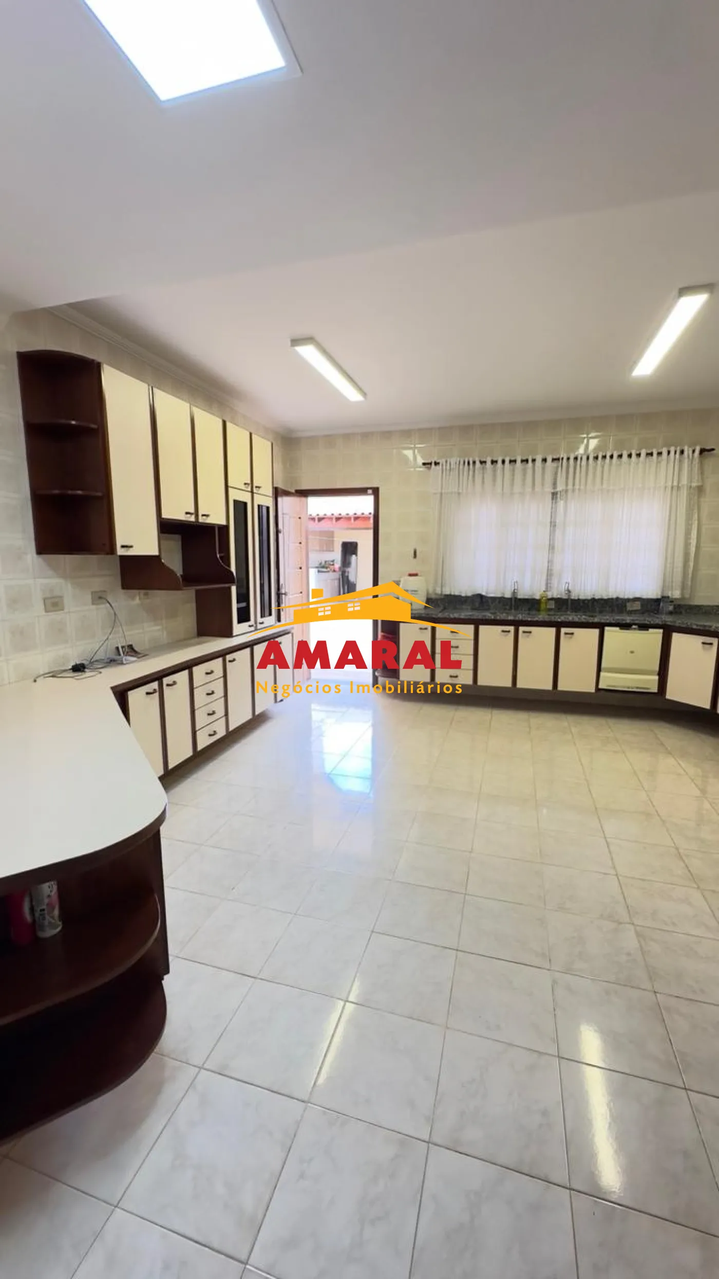 Alugar Casas / Sobrado em Suzano R$ 6.000,00 - Foto 15