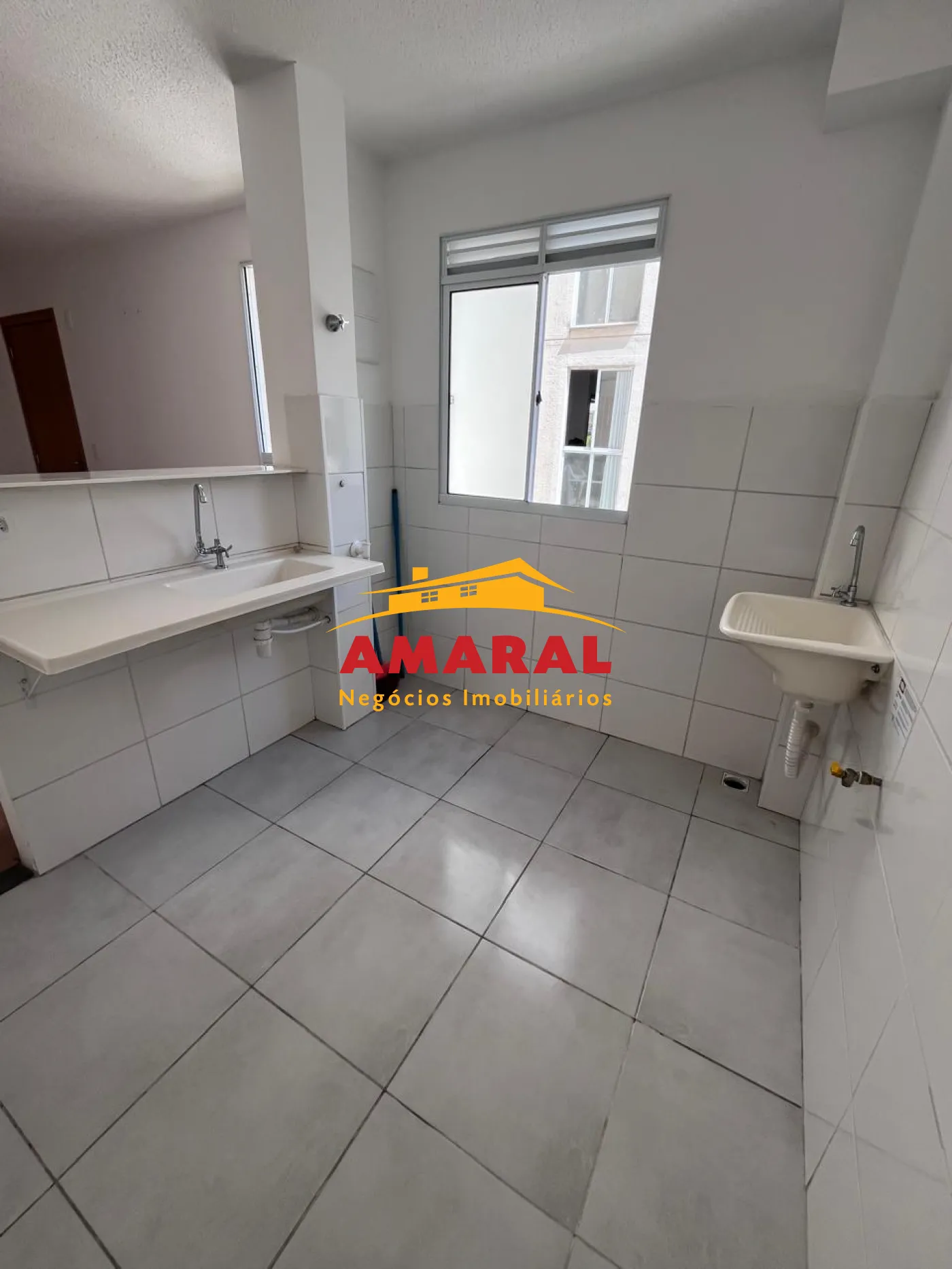 Comprar Apartamentos / Padr&atilde;o em Suzano R$ 215.000,00 - Foto 2