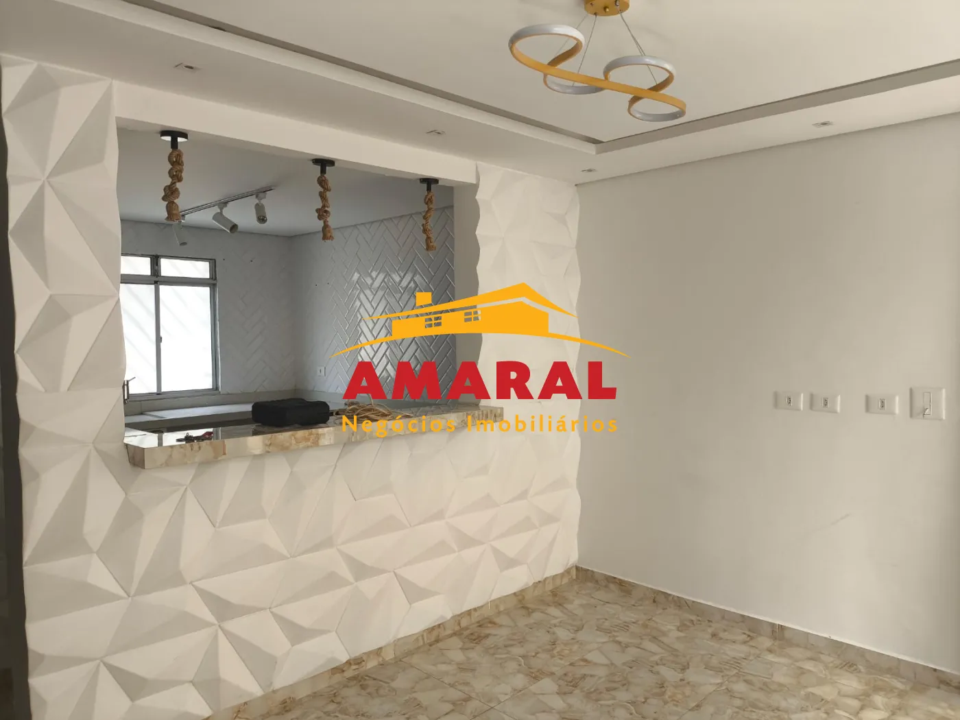 Comprar Casas / Condom&iacute;nio em Suzano R$ 220.000,00 - Foto 4