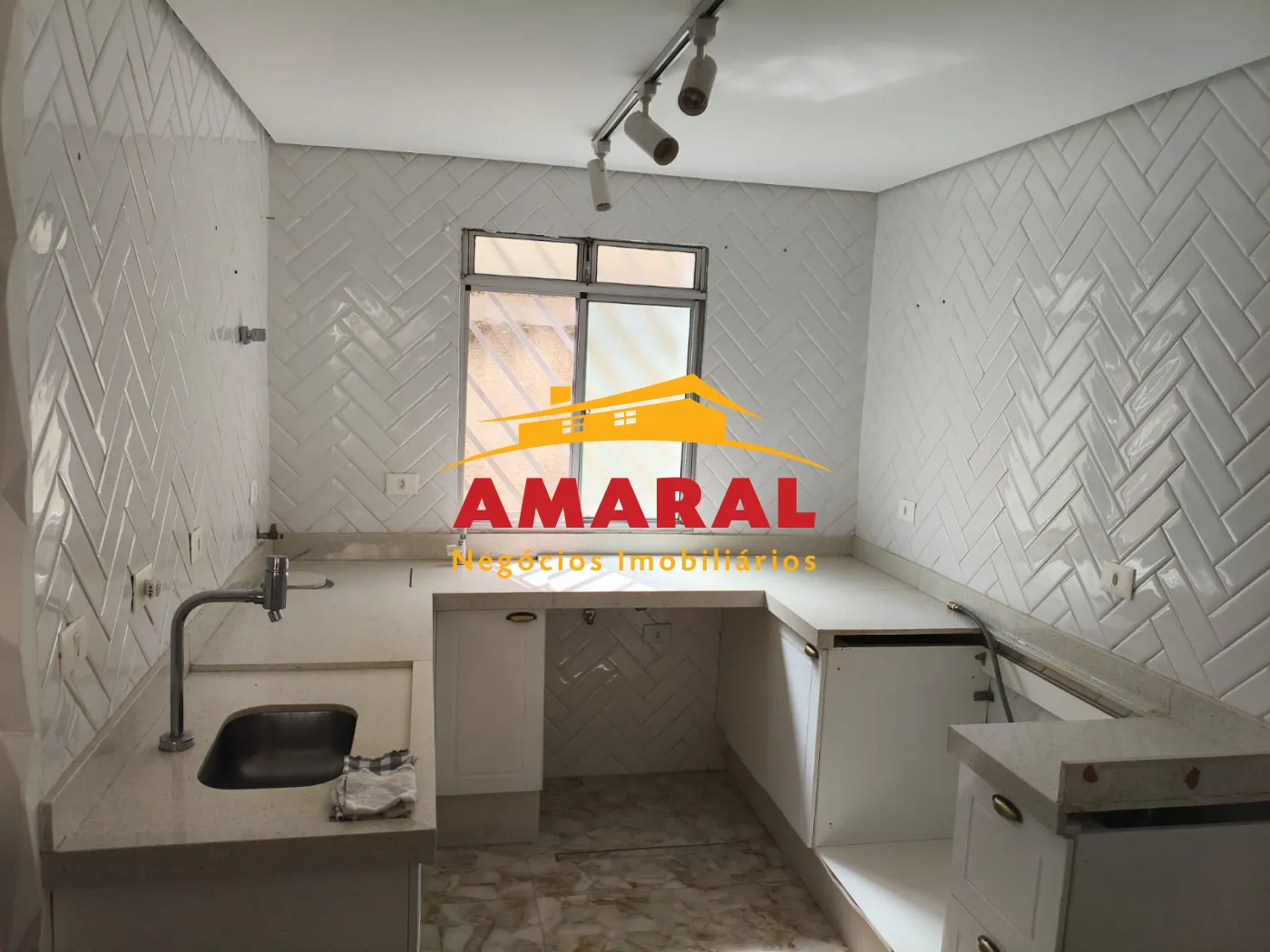 Comprar Casas / Condom&iacute;nio em Suzano R$ 220.000,00 - Foto 2