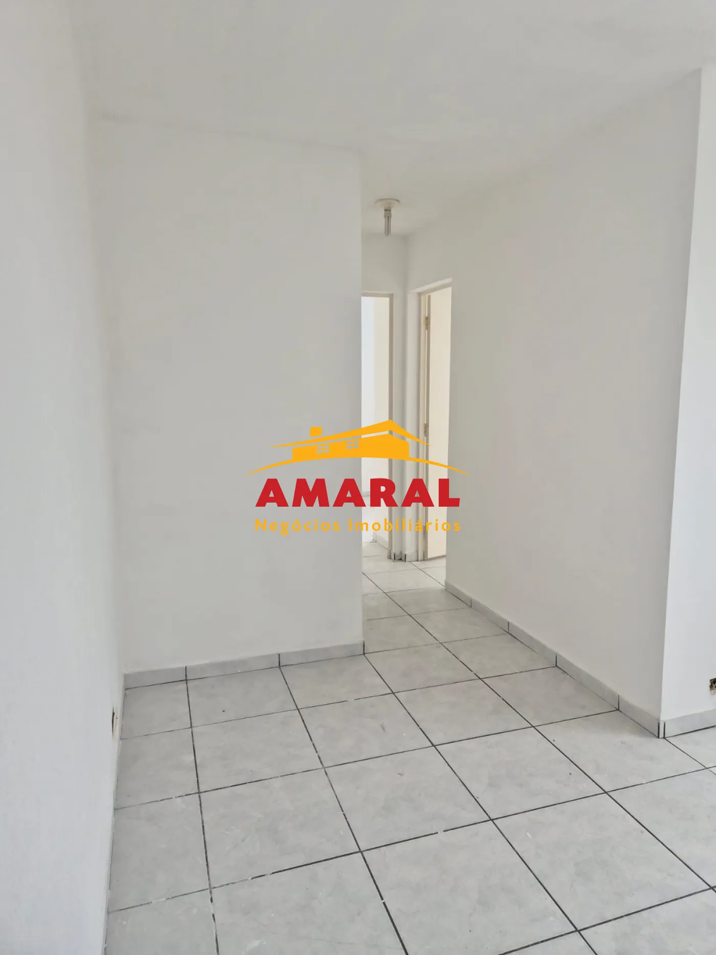 Alugar Apartamentos / Padr&atilde;o em Suzano R$ 900,00 - Foto 2