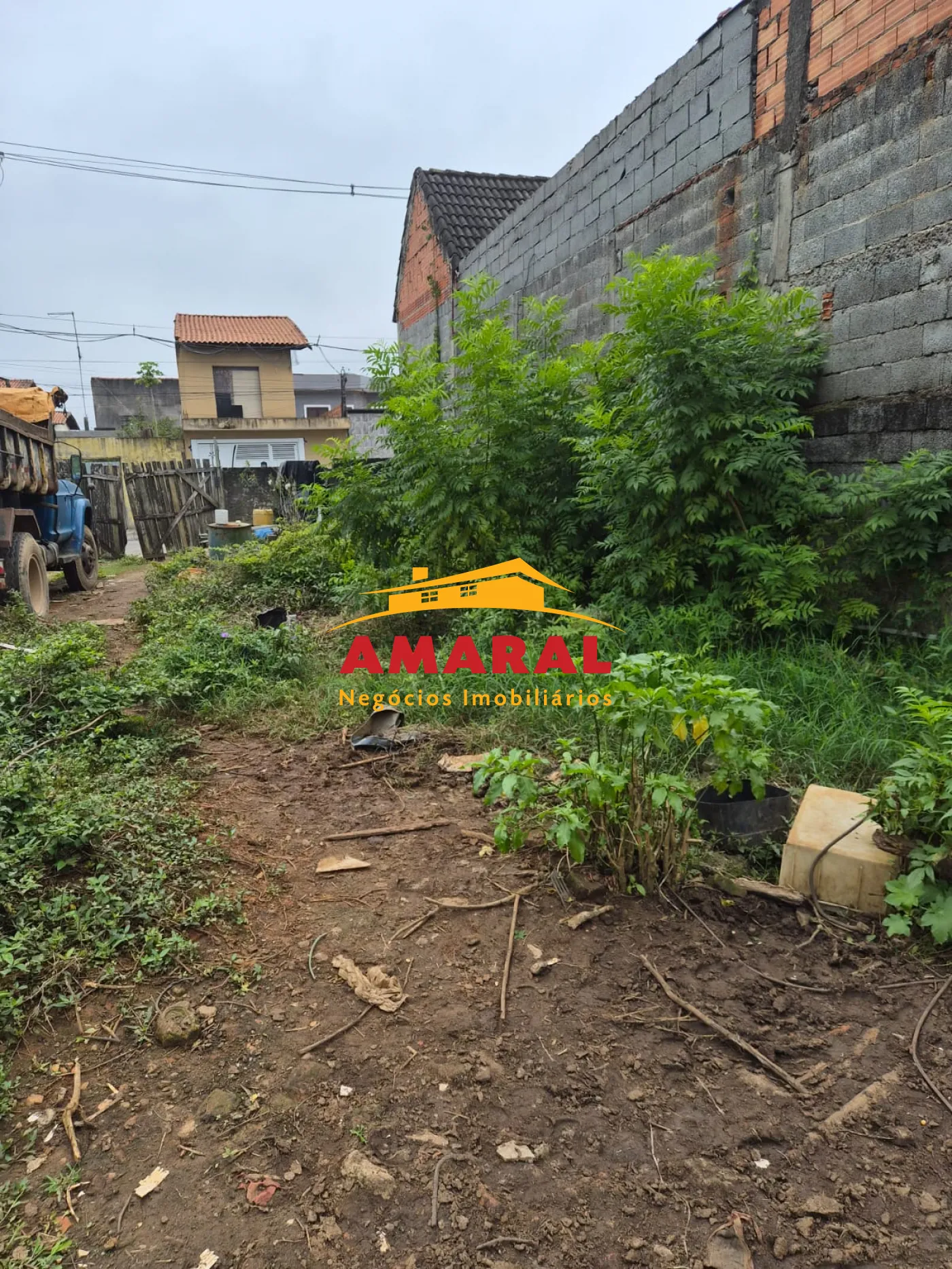 Comprar Terrenos / Terreno em Suzano R$ 300.000,00 - Foto 3