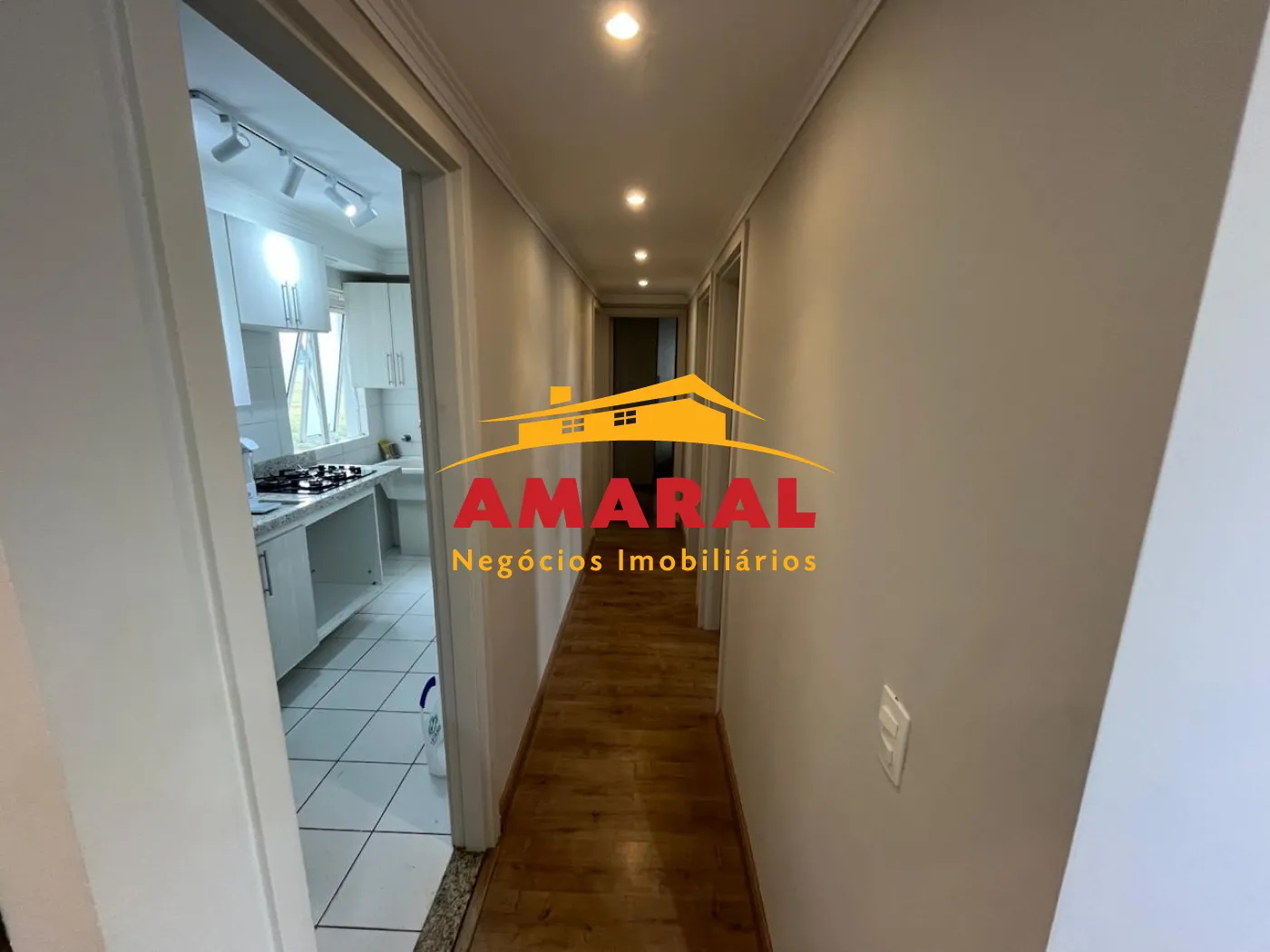 Alugar Apartamentos / Padr&atilde;o em Mogi das Cruzes R$ 3.600,00 - Foto 4