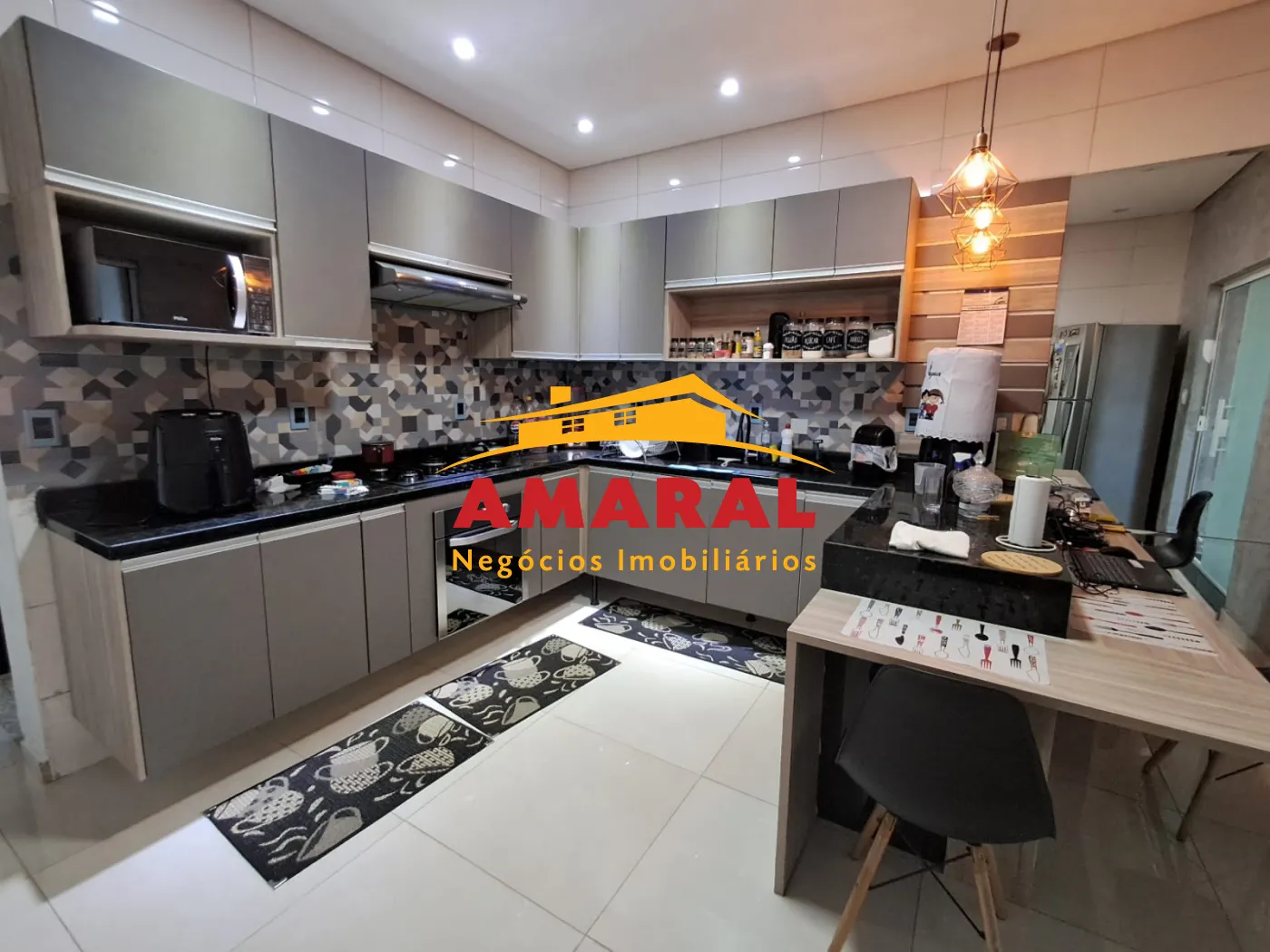 Comprar Casas / Sobrado em Mogi das Cruzes R$ 450.000,00 - Foto 2