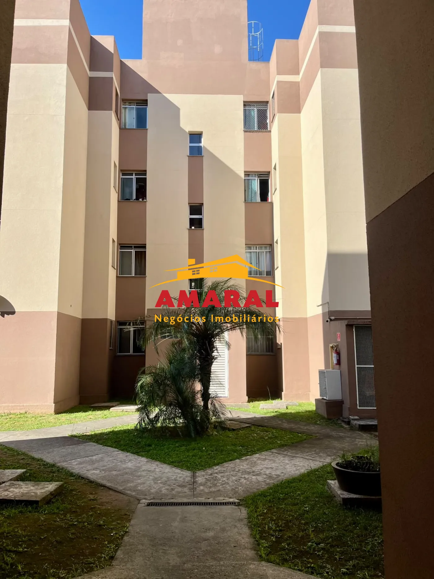 Alugar Apartamentos / Padr&atilde;o em Suzano R$ 1.000,00 - Foto 2