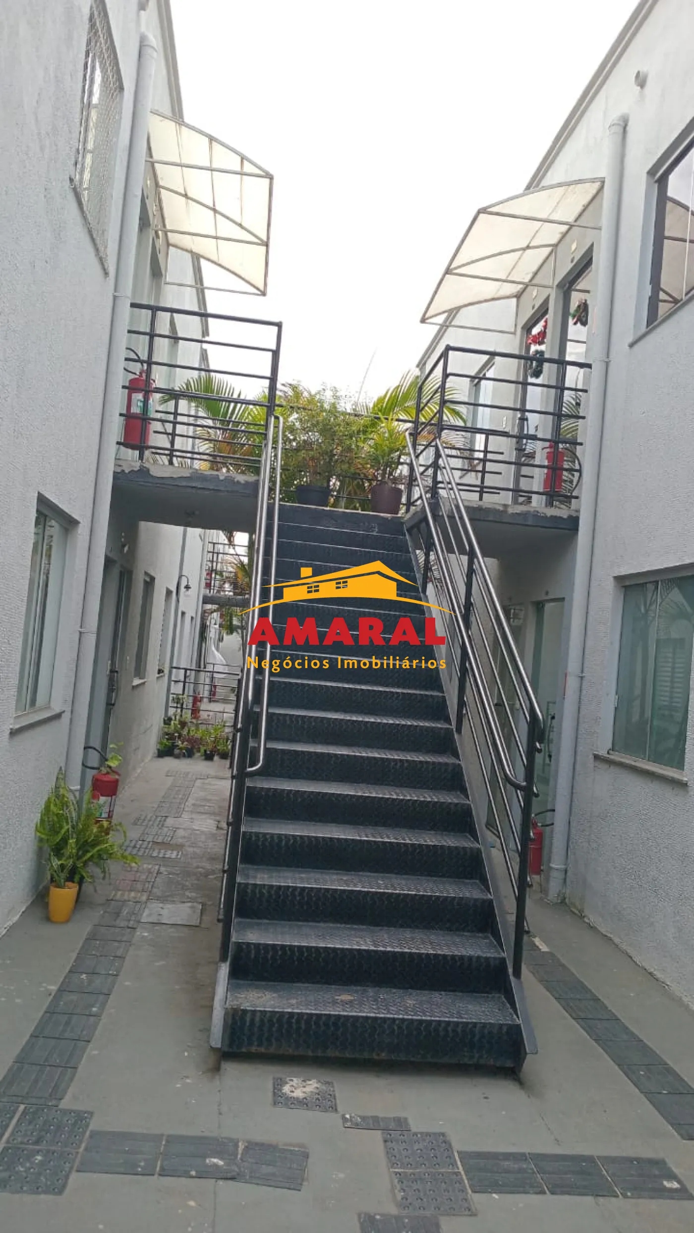 Comprar Apartamentos / Padr&atilde;o em Suzano R$ 240.000,00 - Foto 1