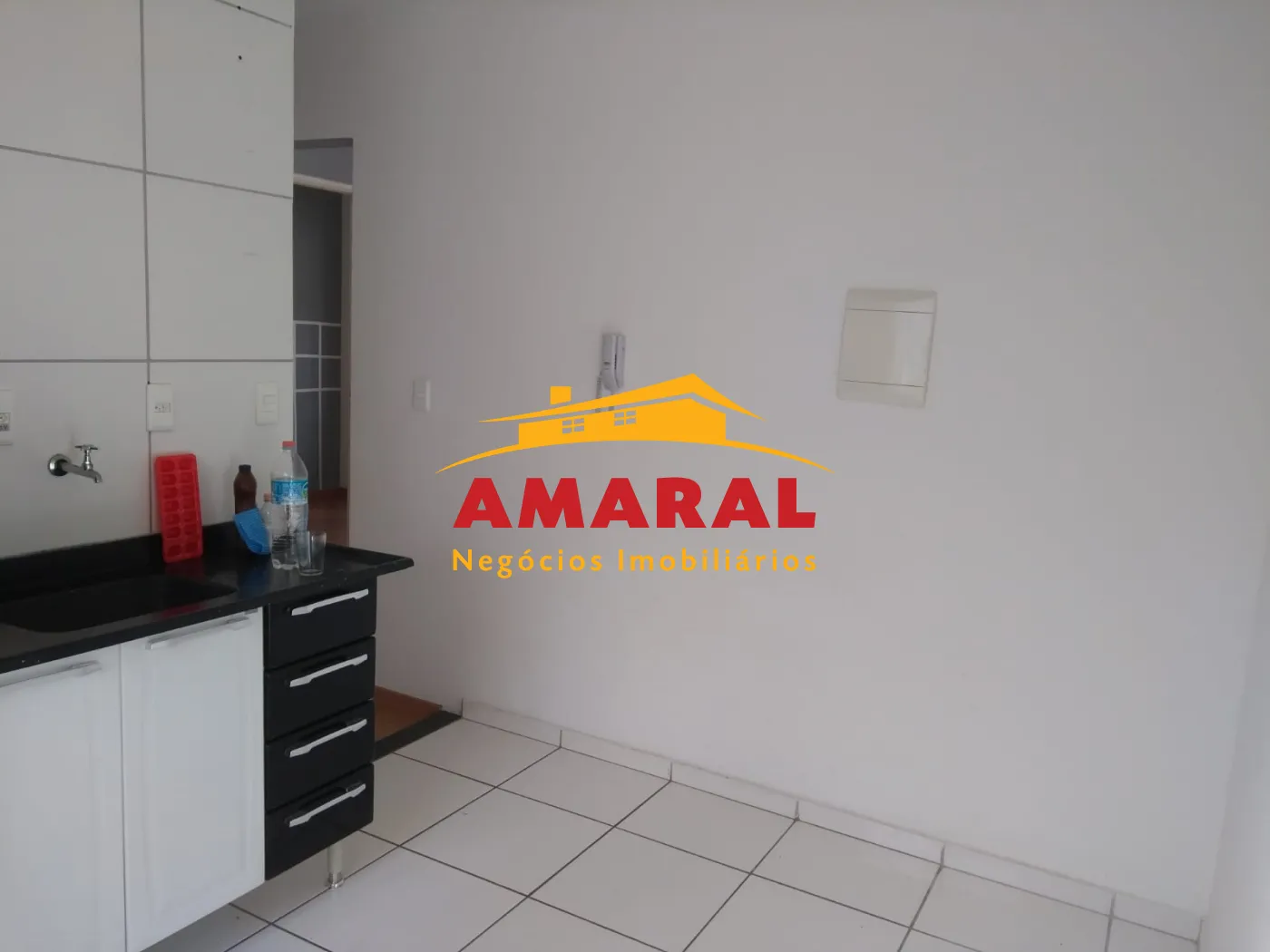 Comprar Apartamentos / Padr&atilde;o em Suzano R$ 240.000,00 - Foto 2