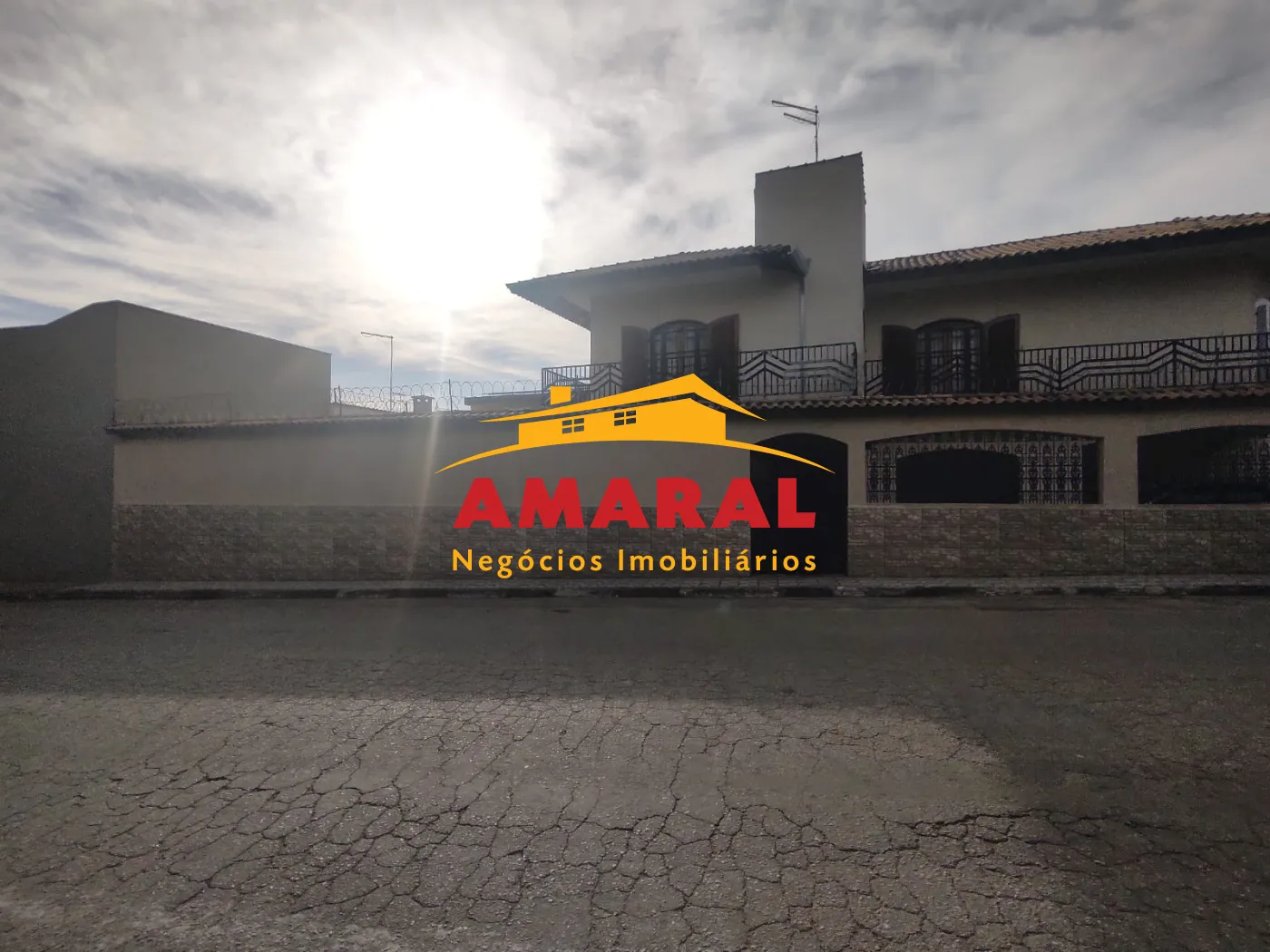 Comprar Casas / Sobrado em Suzano R$ 930.000,00 - Foto 1