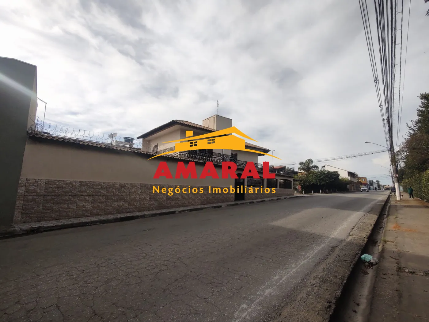 Comprar Casas / Sobrado em Suzano R$ 930.000,00 - Foto 2