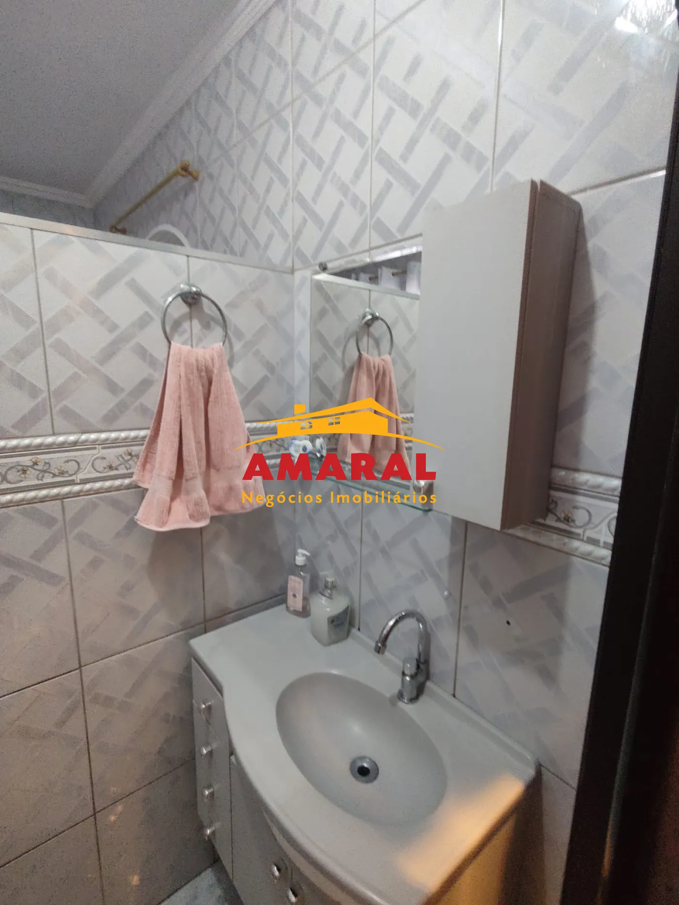 Comprar Casas / Sobrado em Suzano R$ 930.000,00 - Foto 7