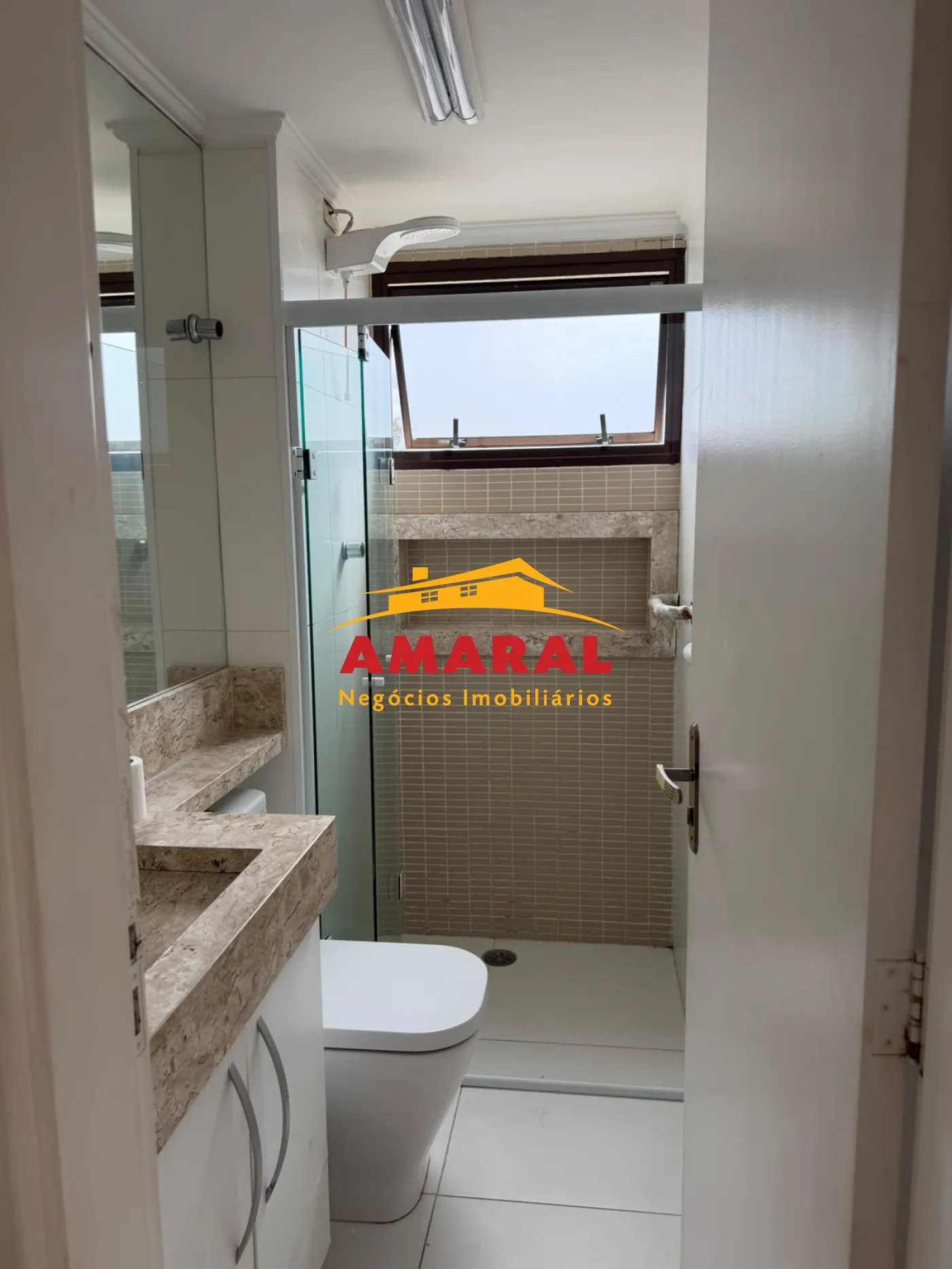 Alugar Apartamentos / Padr&atilde;o em Ferraz de Vasconcelos R$ 1.300,00 - Foto 10