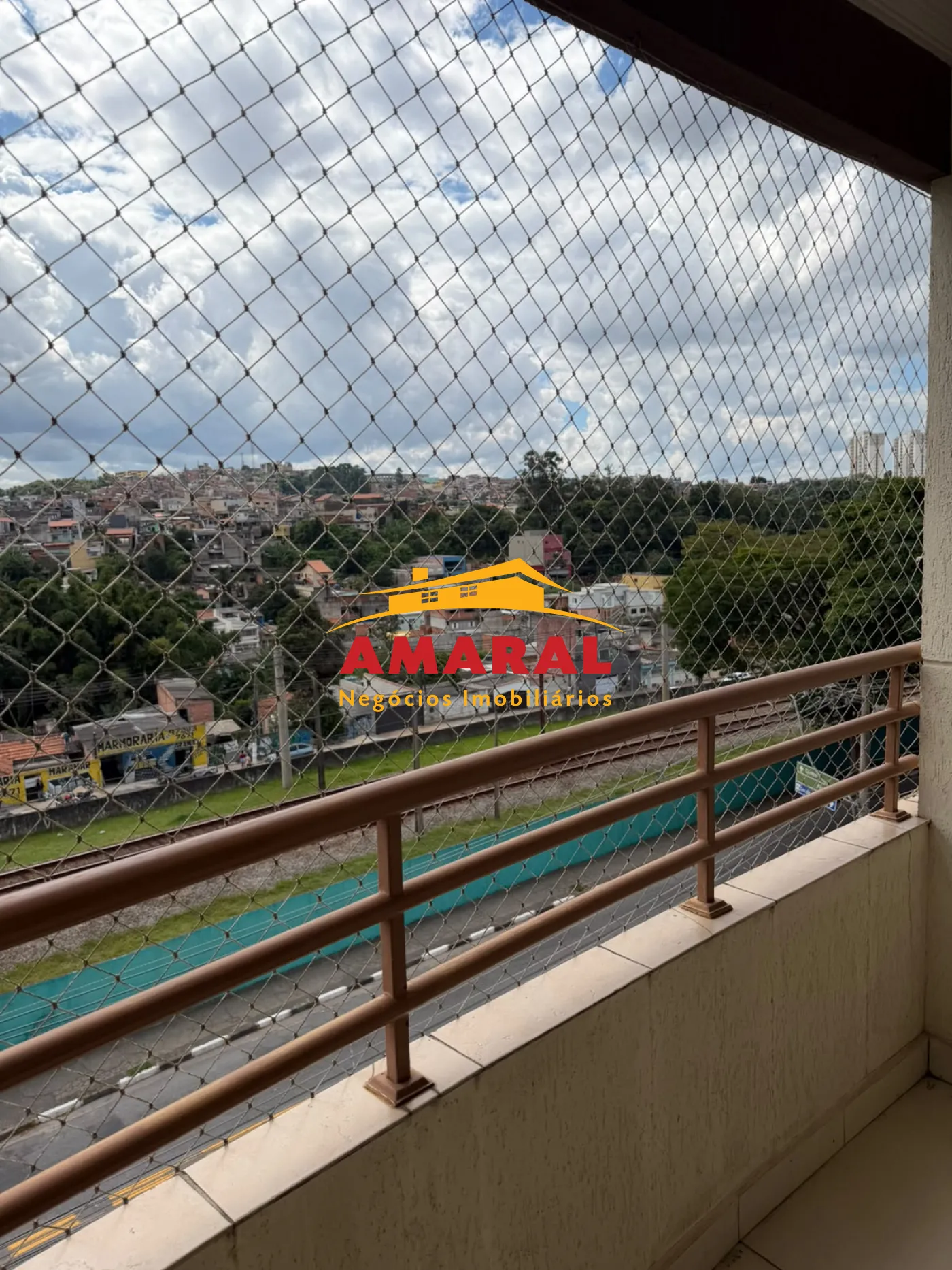 Alugar Apartamentos / Padr&atilde;o em Ferraz de Vasconcelos R$ 1.300,00 - Foto 6