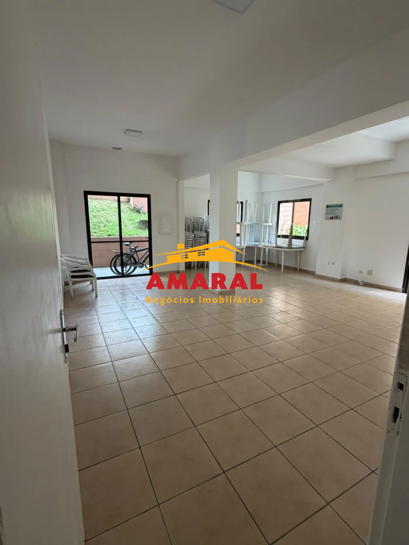 Alugar Apartamentos / Padr&atilde;o em Ferraz de Vasconcelos R$ 1.300,00 - Foto 13