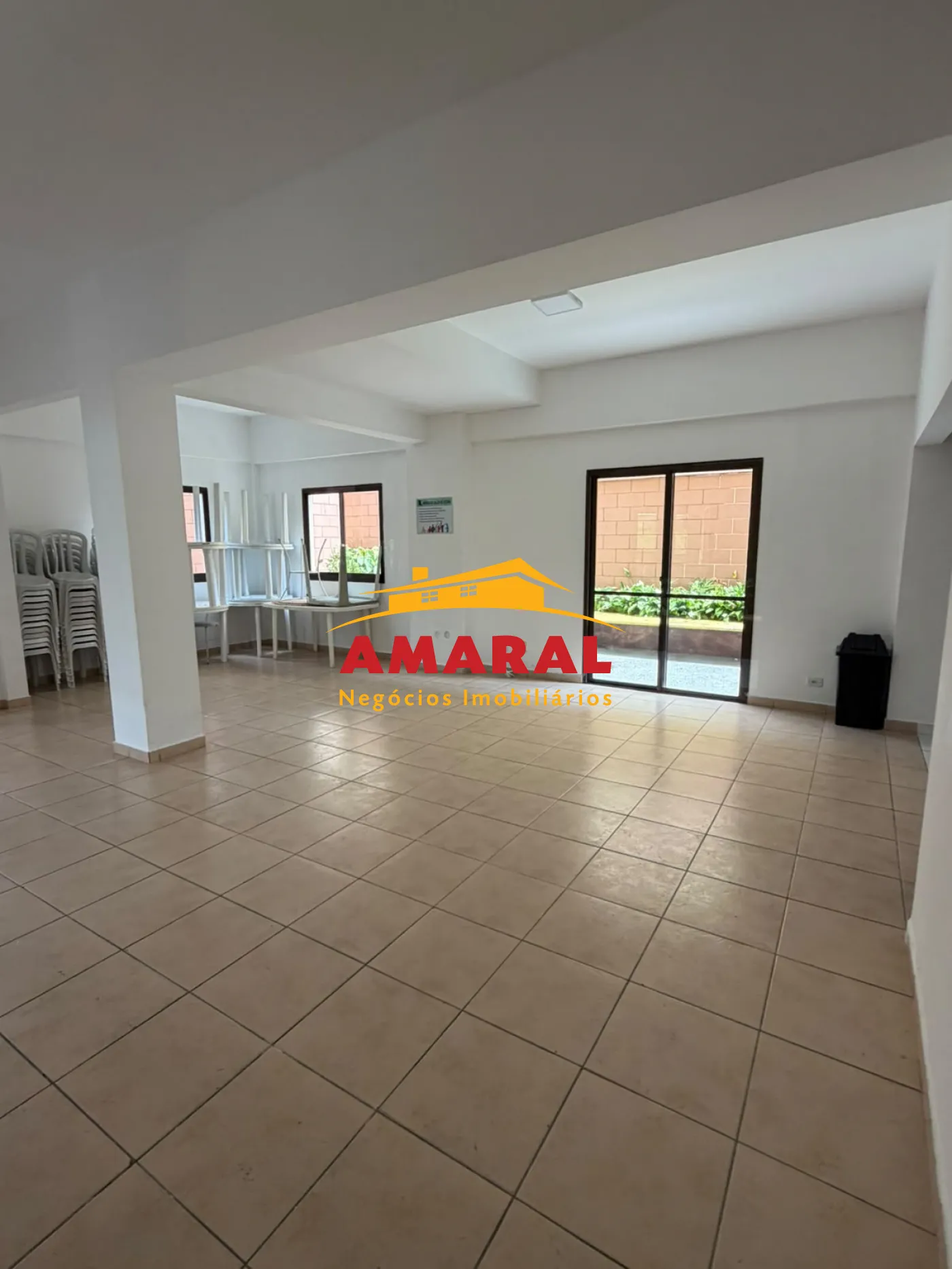 Alugar Apartamentos / Padr&atilde;o em Ferraz de Vasconcelos R$ 1.300,00 - Foto 14