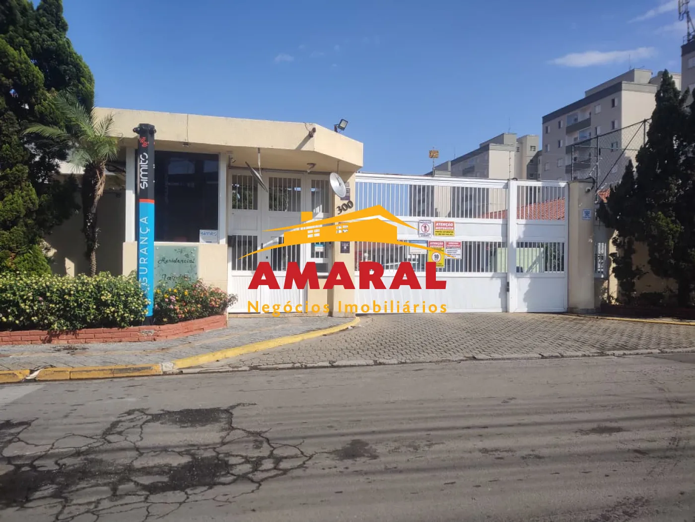 Alugar Casas / Condom&iacute;nio em Suzano R$ 1.942,00 - Foto 1