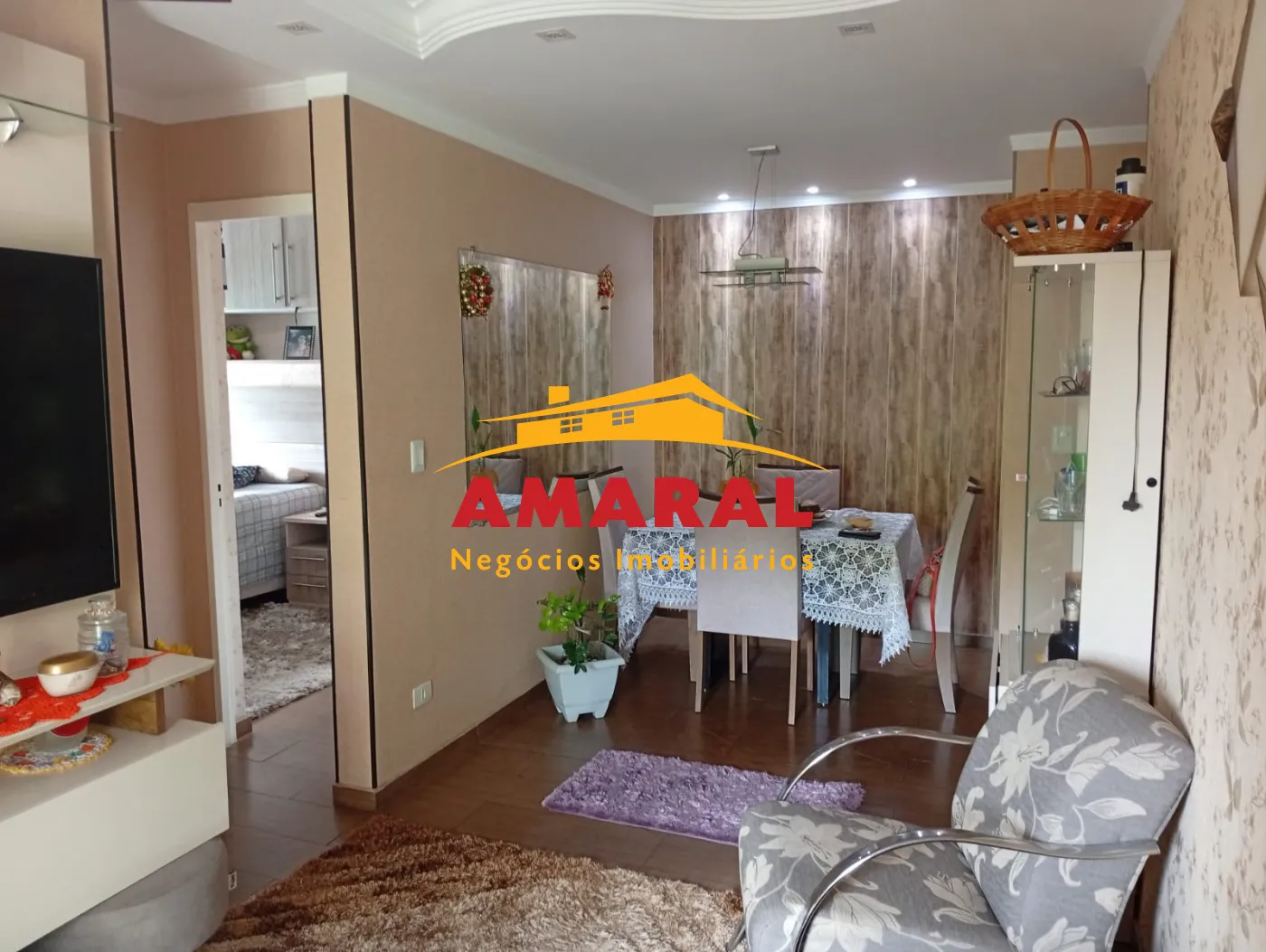 Comprar Apartamentos / Padr&atilde;o em Po&aacute; R$ 400.000,00 - Foto 2