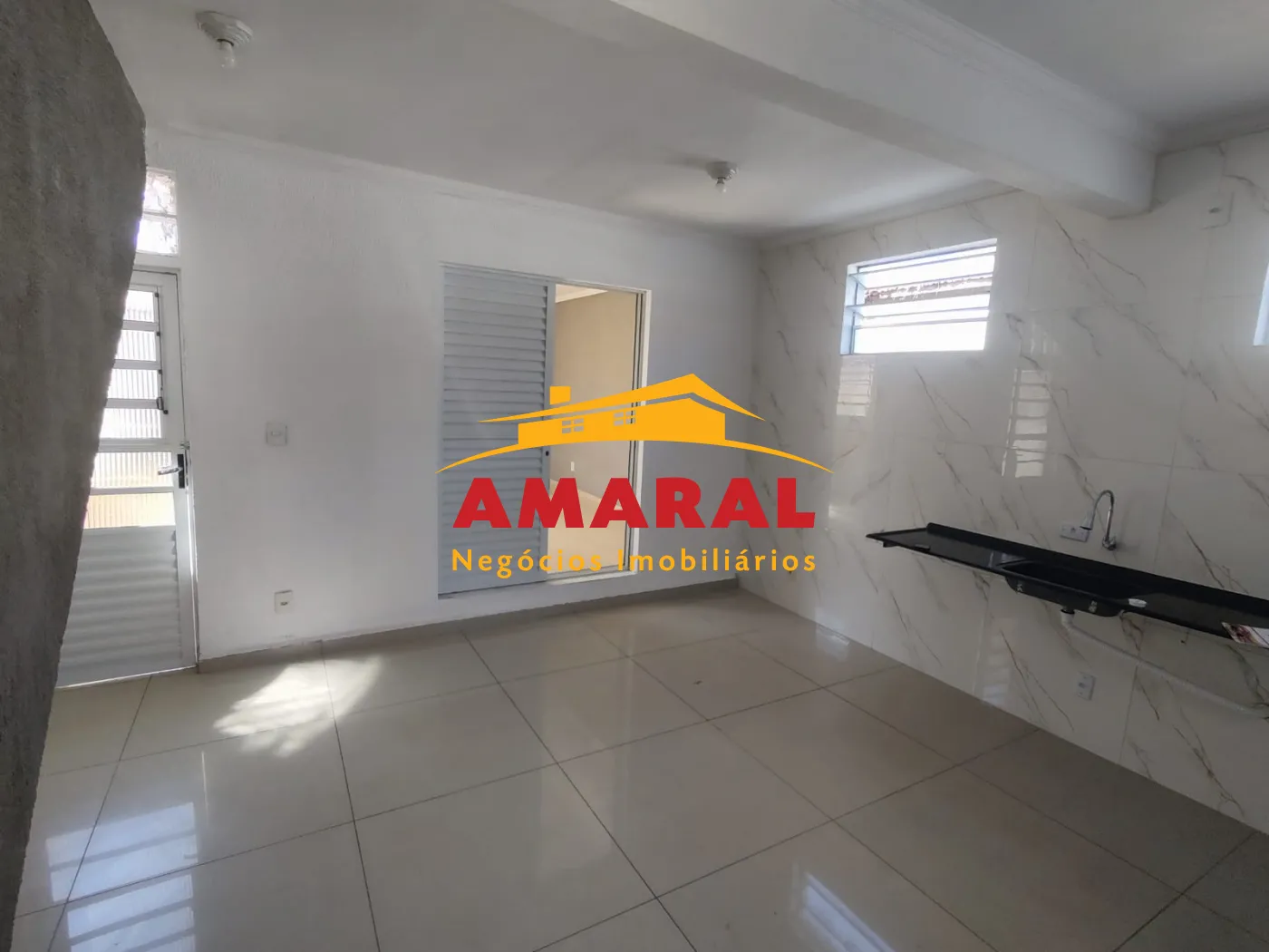 Alugar Casas / T&eacute;rrea em Suzano R$ 1.300,00 - Foto 1