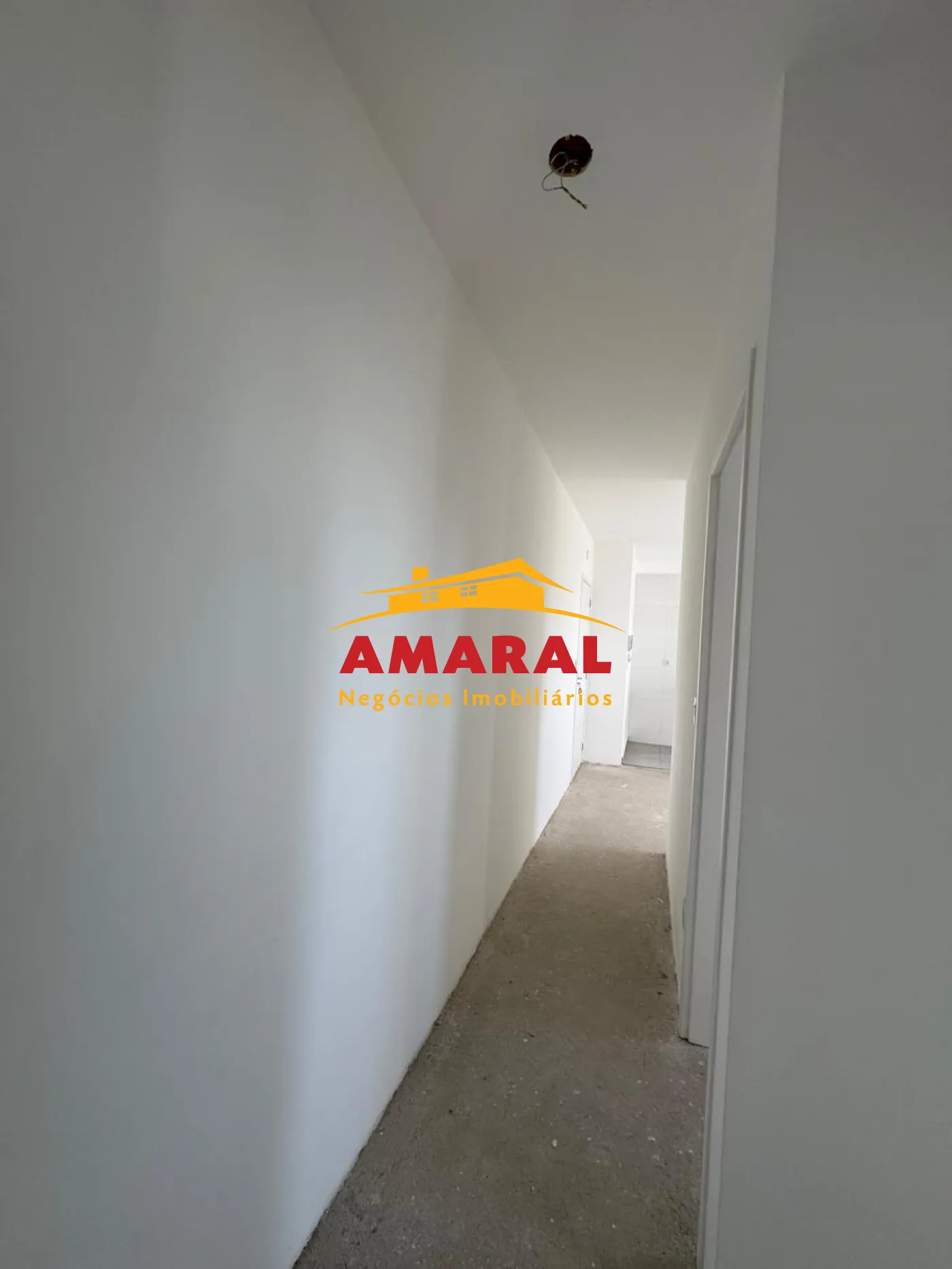 Alugar Apartamentos / Padr&atilde;o em Suzano R$ 1.800,00 - Foto 2