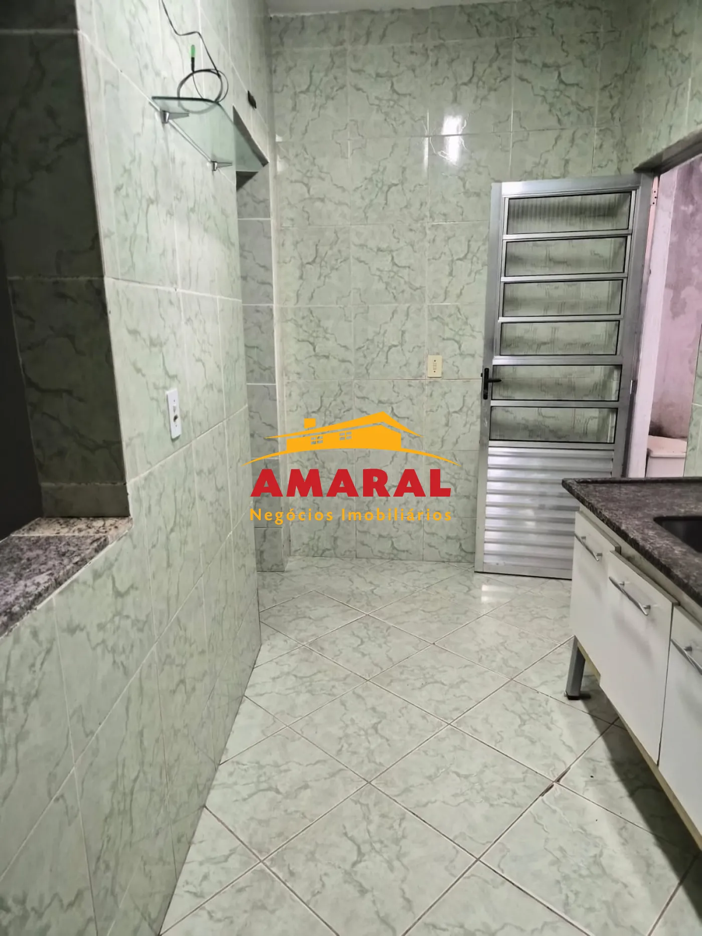 Alugar Casas / T&eacute;rrea em Suzano R$ 950,00 - Foto 5