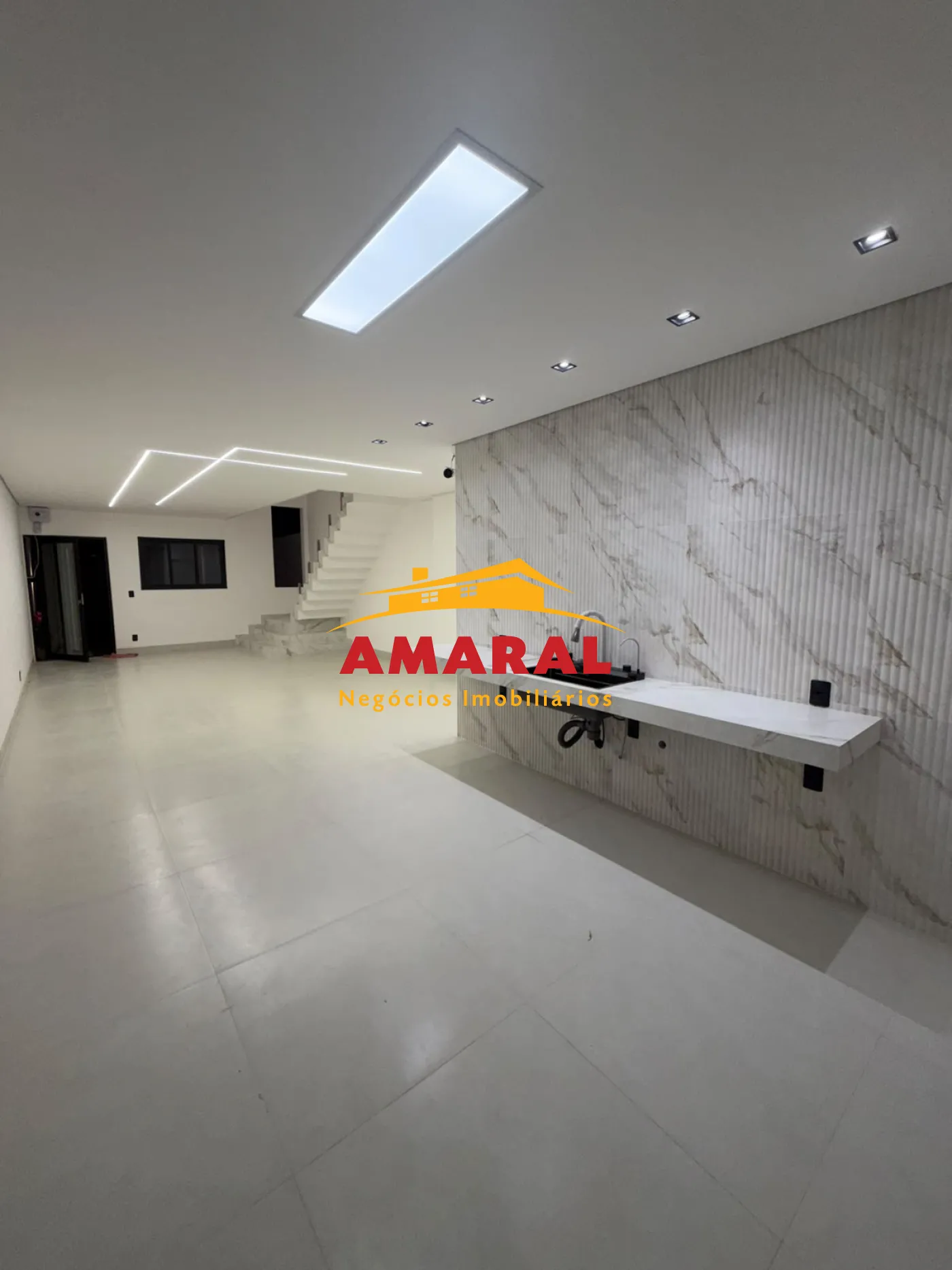 Comprar Casas / Sobrado em Po&aacute; R$ 750.000,00 - Foto 3