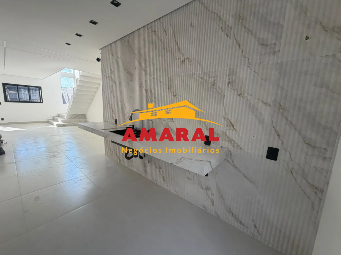 Comprar Casas / Sobrado em Po&aacute; R$ 750.000,00 - Foto 4