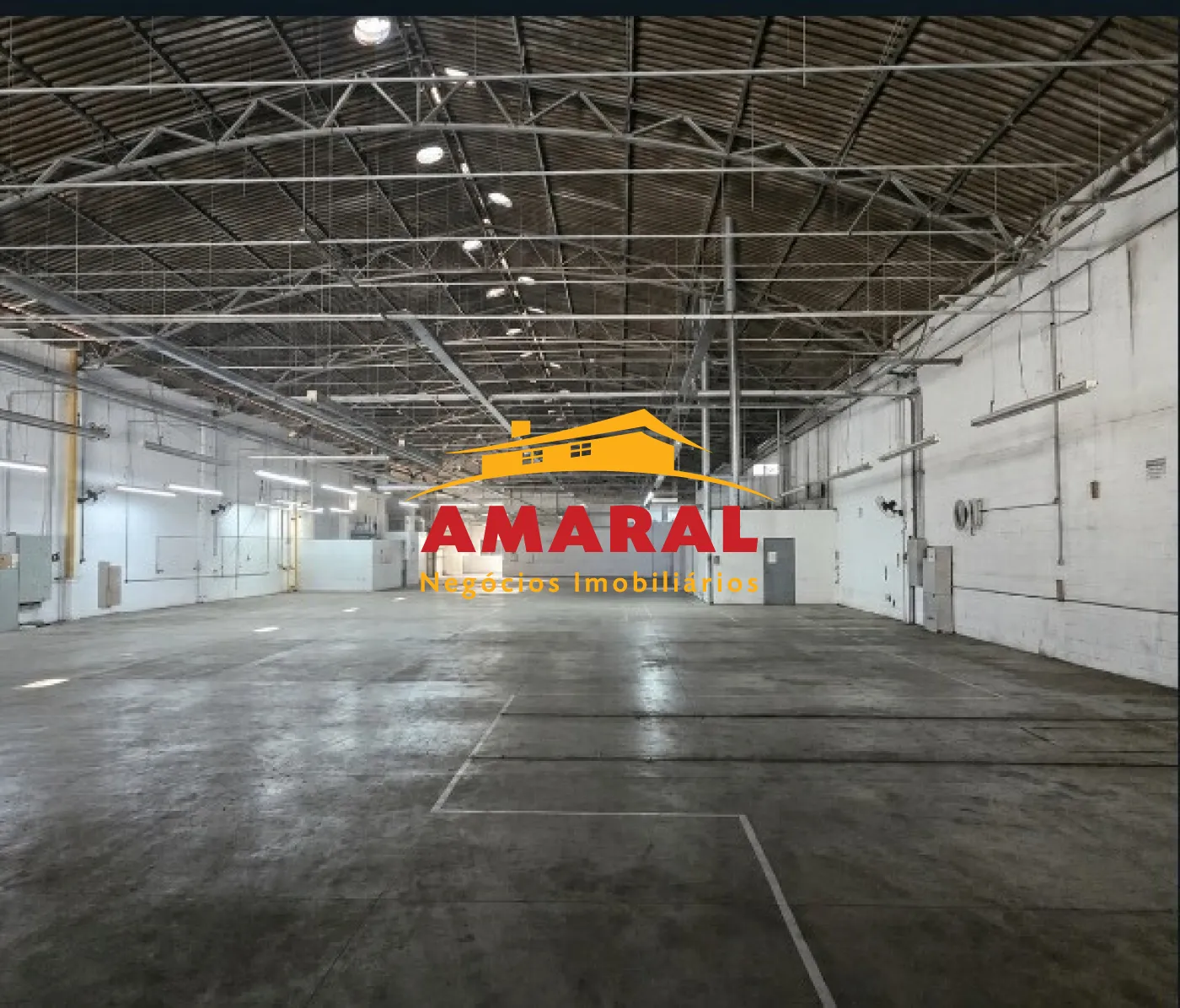 Alugar Comerciais / Galp&atilde;o - Comercial em Itaquaquecetuba R$ 100.000,00 - Foto 1