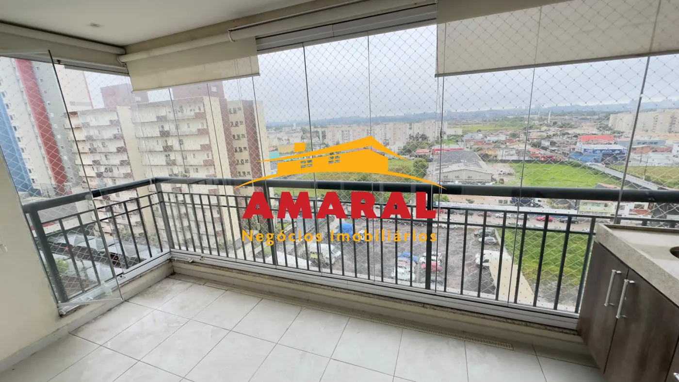 Comprar Apartamentos / Padr&atilde;o em Suzano R$ 900.000,00 - Foto 2