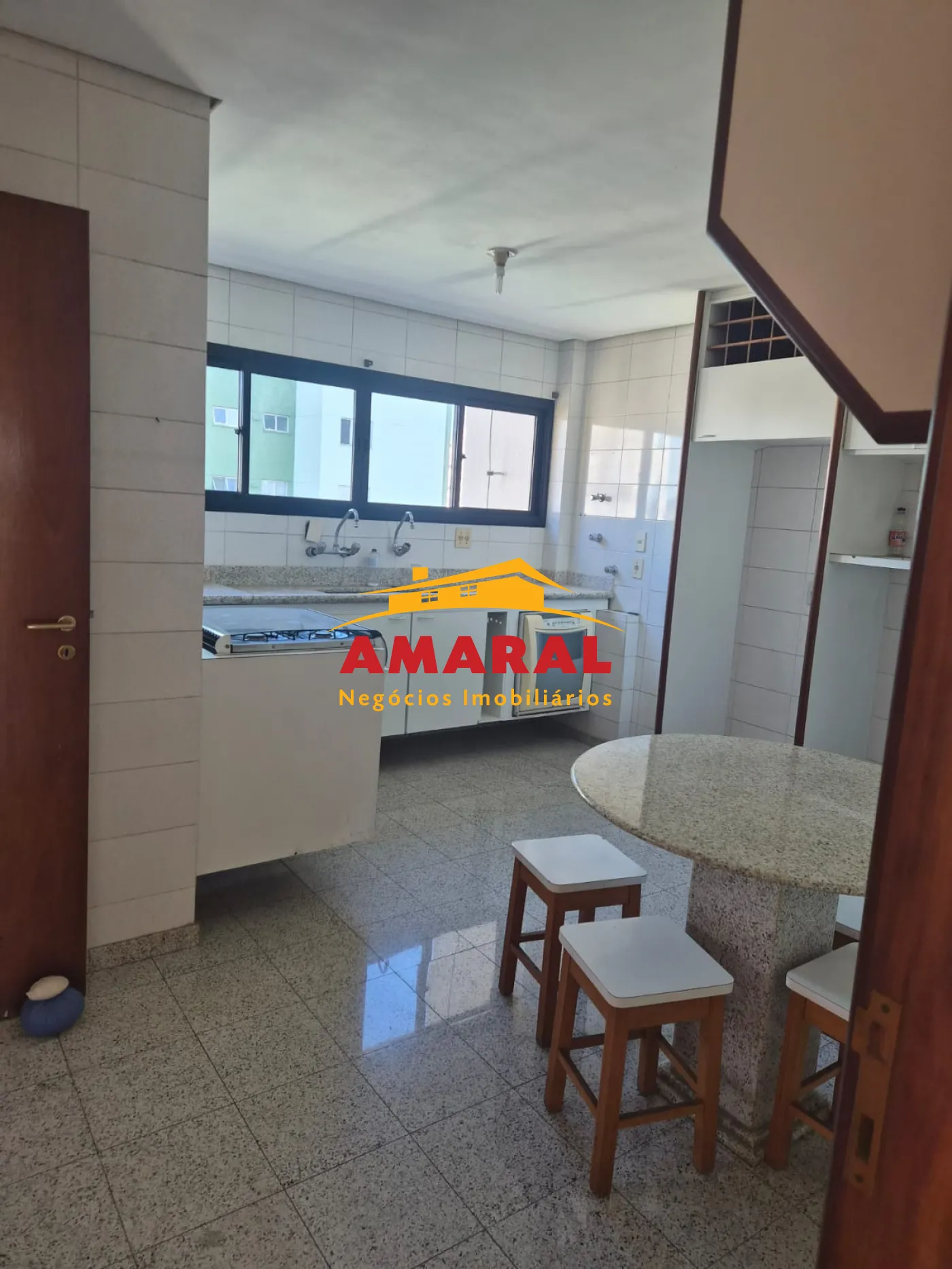 Alugar Apartamentos / Padr&atilde;o em Suzano R$ 3.500,00 - Foto 7