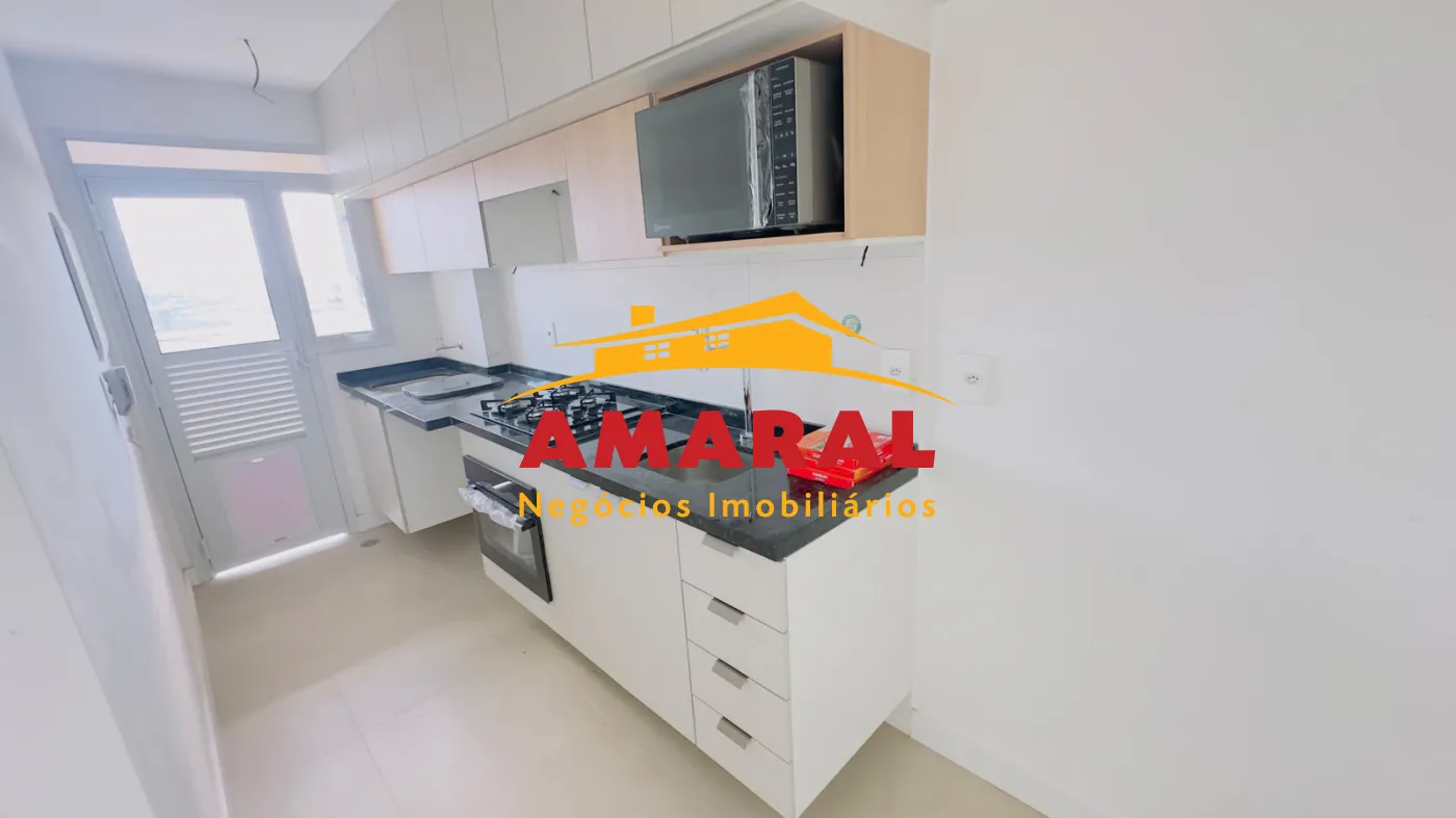 Alugar Apartamentos / Padr&atilde;o em Suzano R$ 2.300,00 - Foto 2