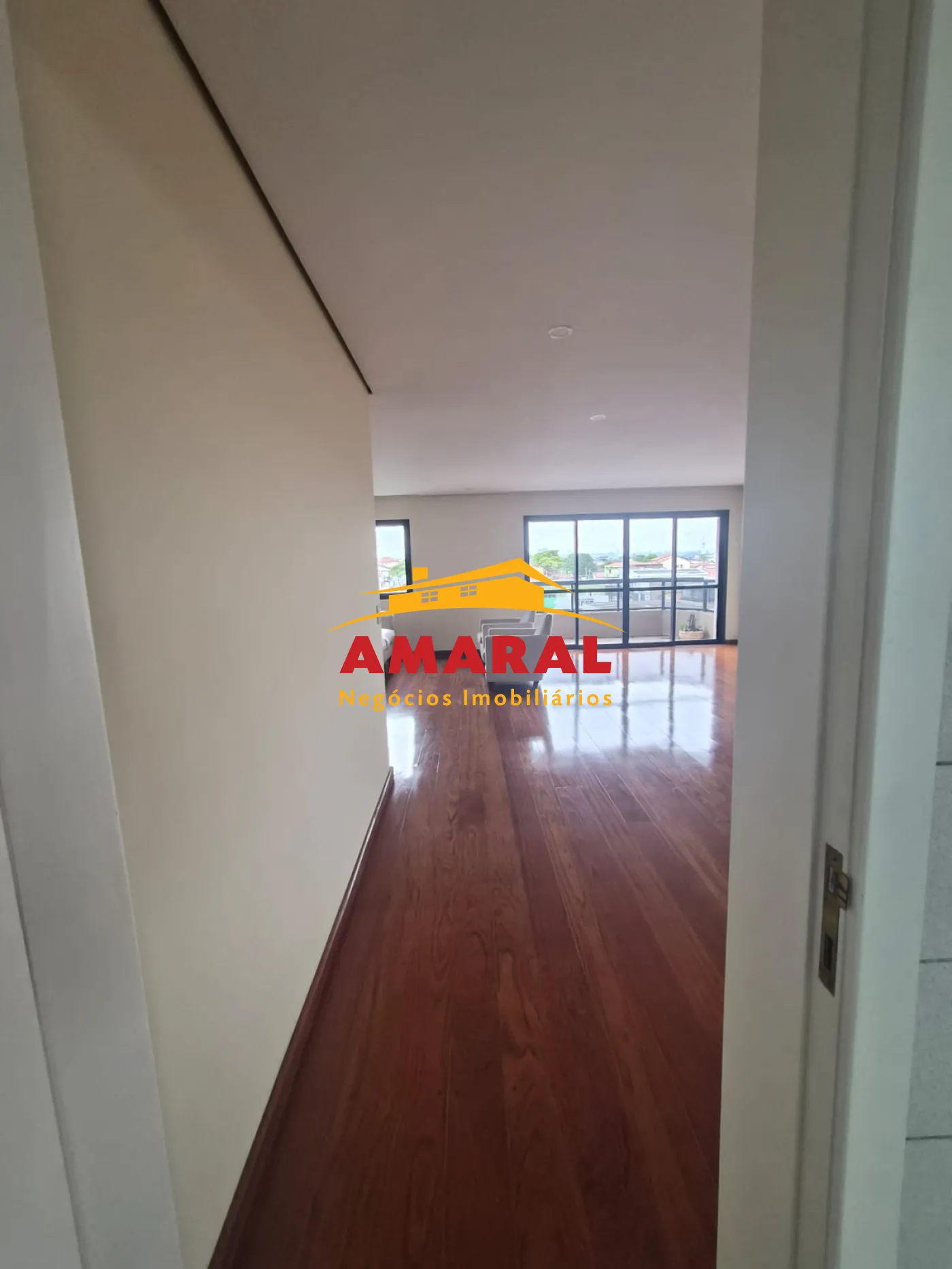 Comprar Apartamentos / Padr&atilde;o em Suzano R$ 900.000,00 - Foto 3