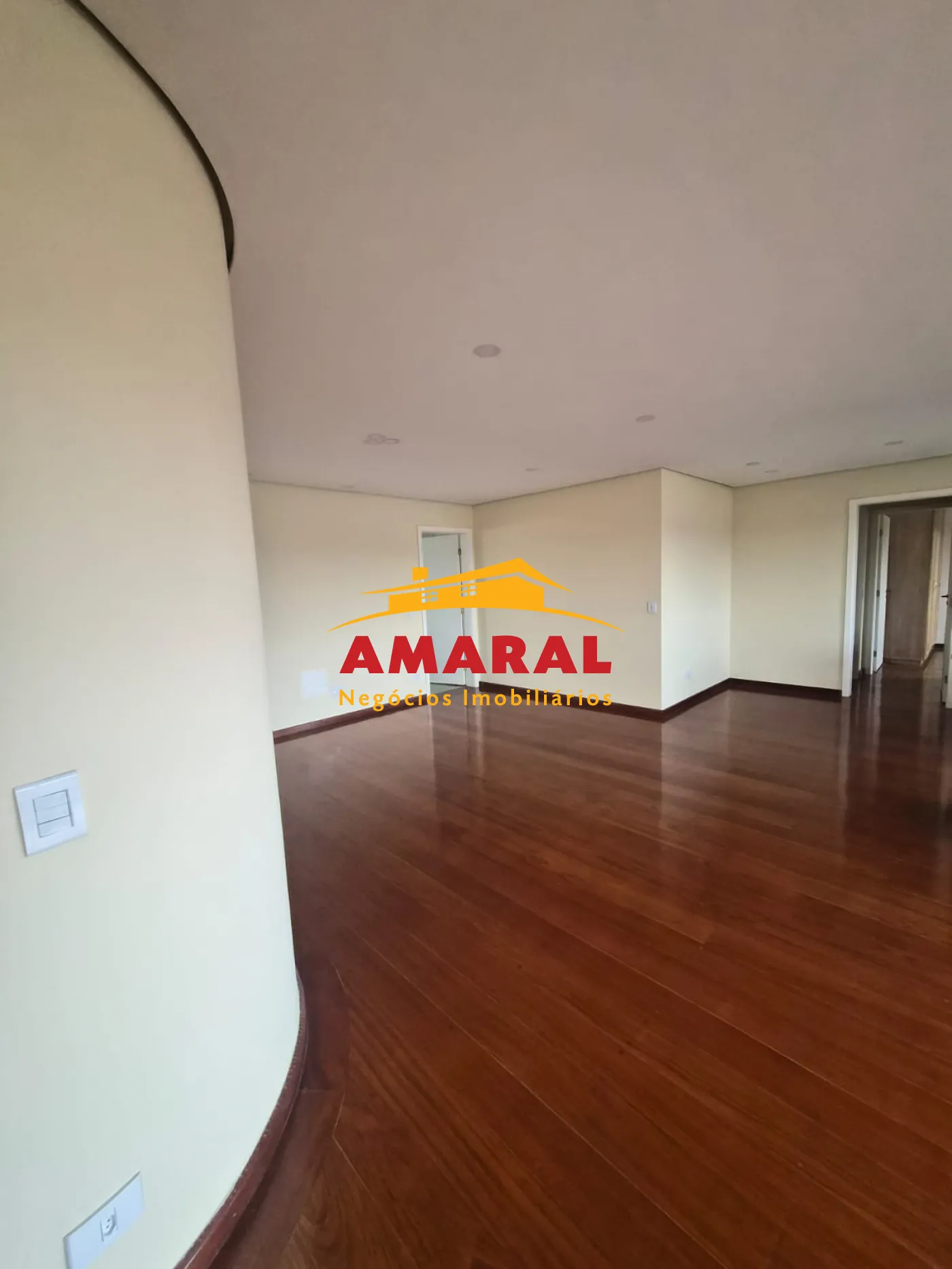 Comprar Apartamentos / Padr&atilde;o em Suzano R$ 900.000,00 - Foto 8