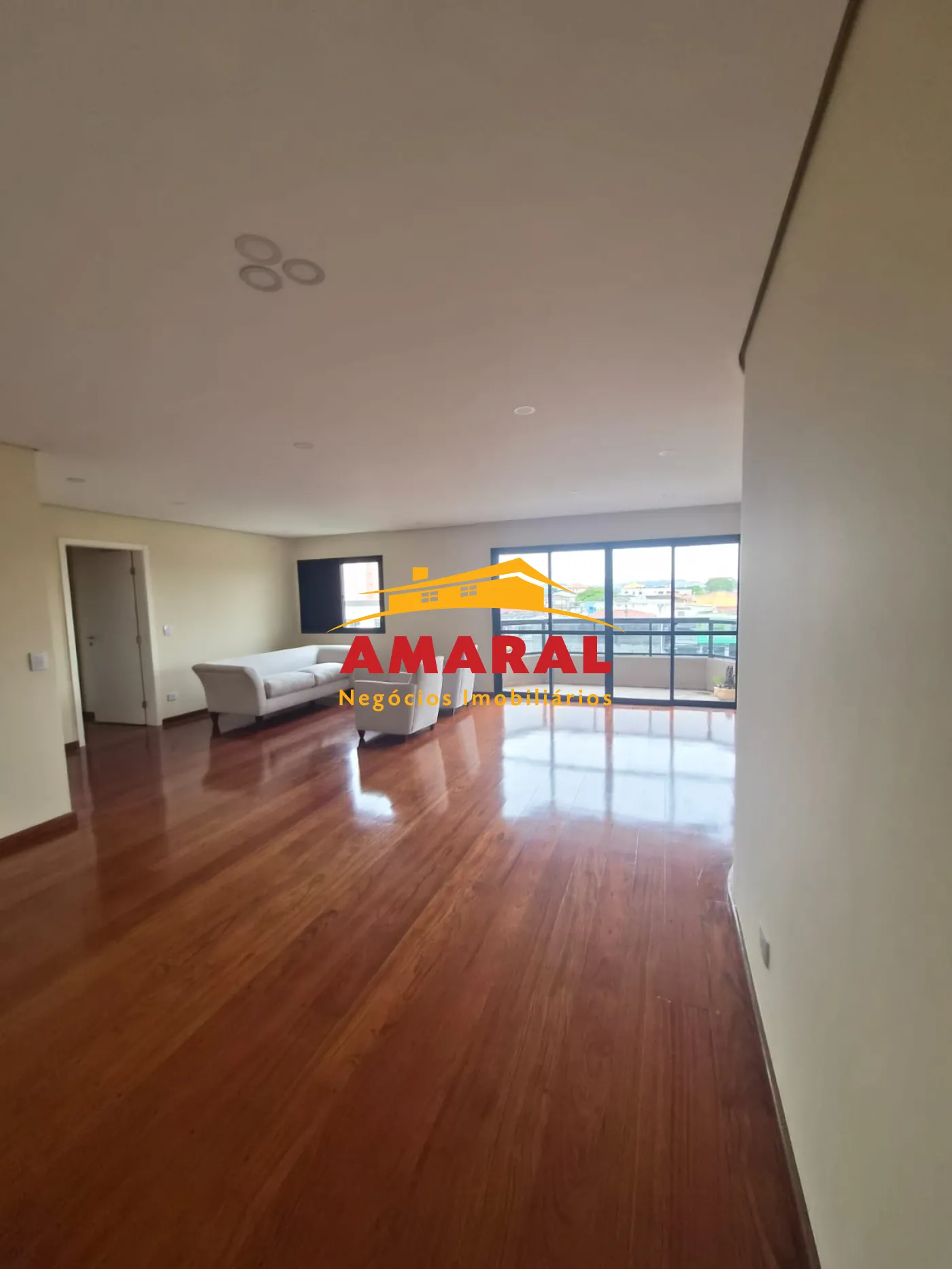 Comprar Apartamentos / Padr&atilde;o em Suzano R$ 900.000,00 - Foto 5