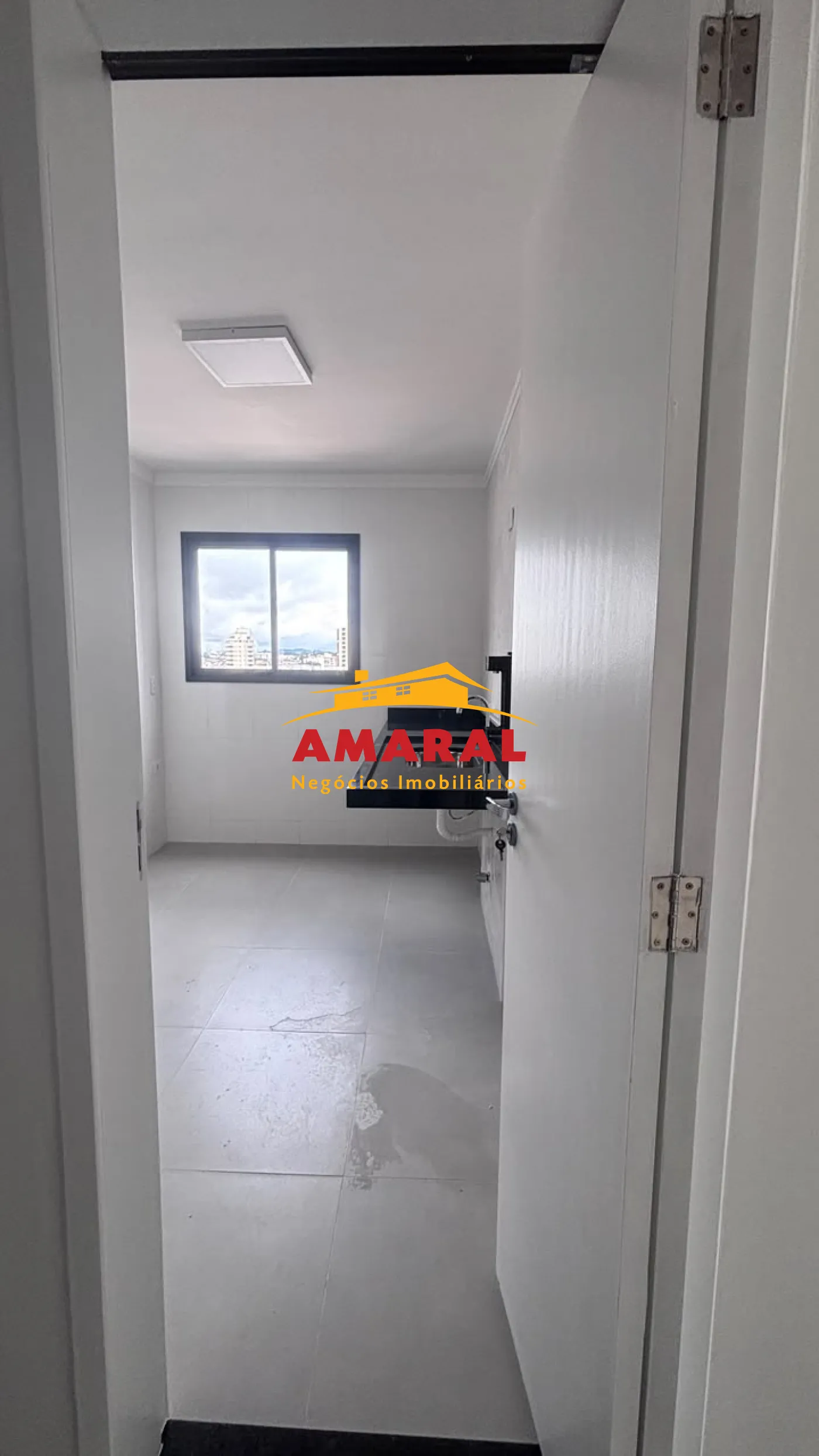 Alugar Apartamentos / Padr&atilde;o em Suzano R$ 2.300,00 - Foto 14