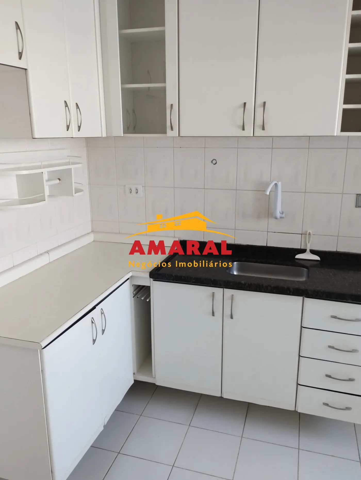 Alugar Apartamentos / Padr&atilde;o em Mogi das Cruzes R$ 2.300,00 - Foto 1