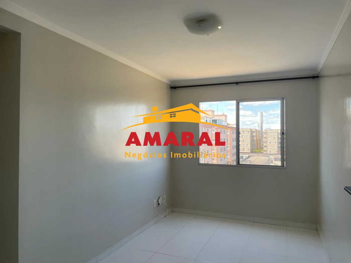 Comprar Apartamentos / Padr&atilde;o em Suzano R$ 220.000,00 - Foto 4