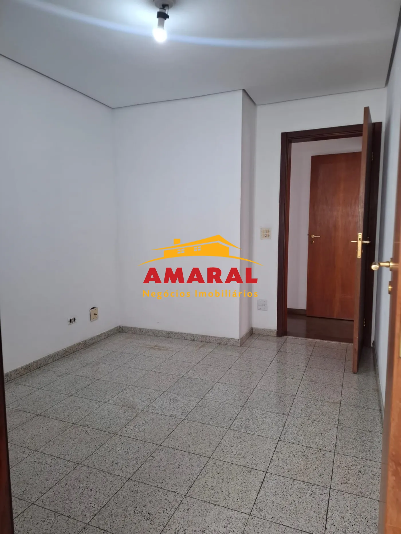 Alugar Apartamentos / Padr&atilde;o em Suzano R$ 3.000,00 - Foto 7
