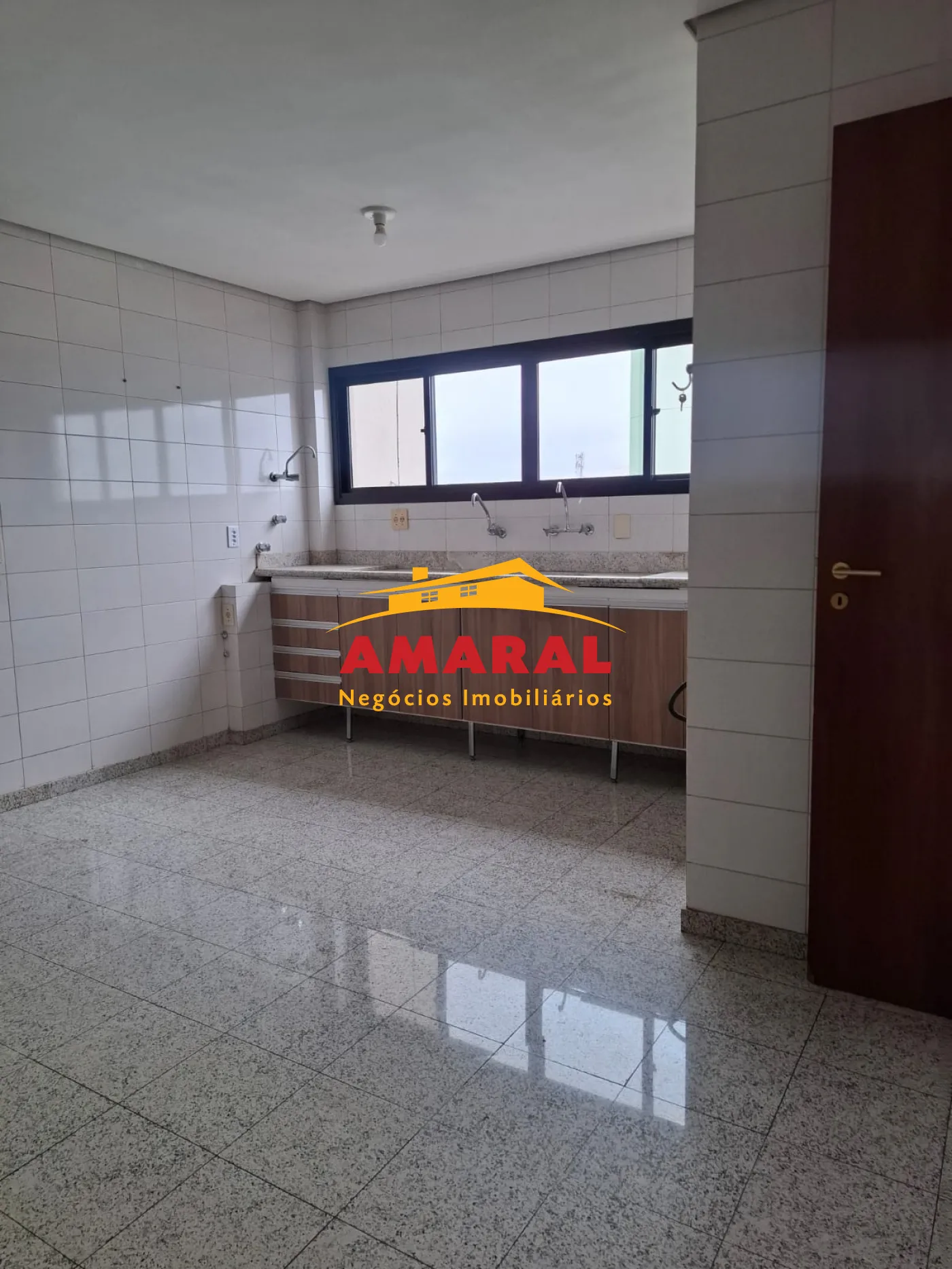 Alugar Apartamentos / Padr&atilde;o em Suzano R$ 3.000,00 - Foto 12