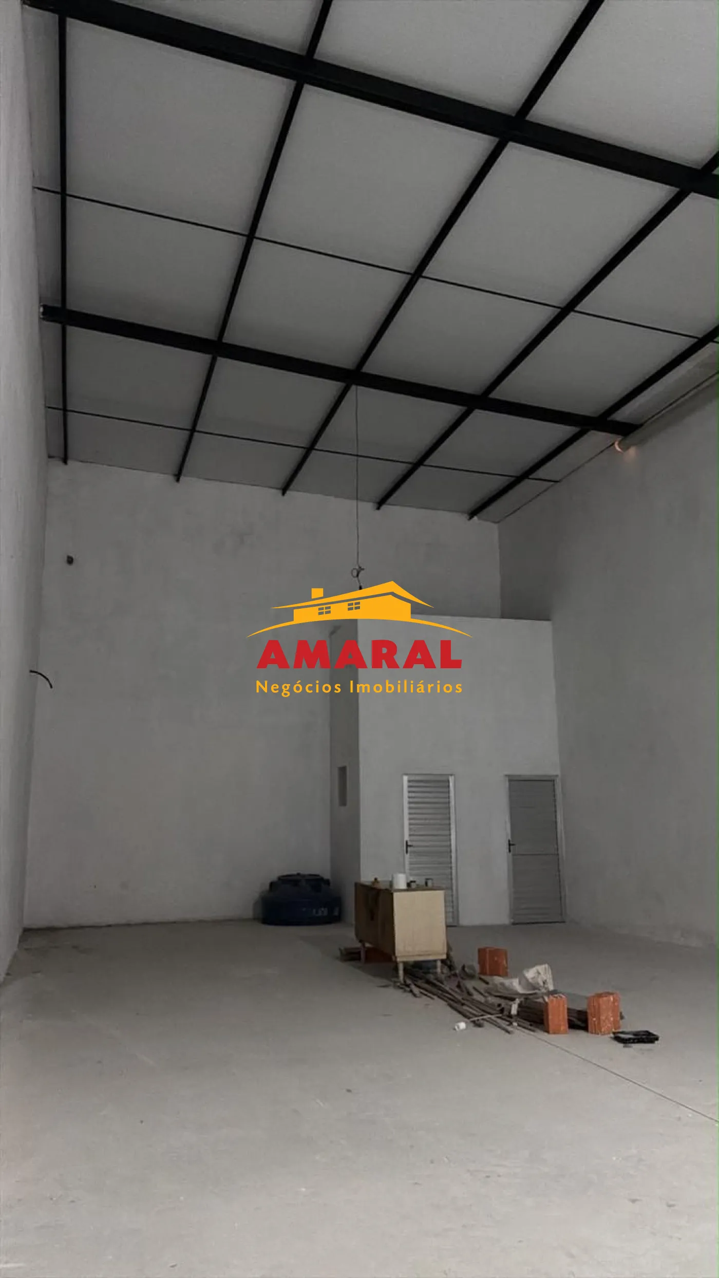 Alugar Comerciais / Galp&atilde;o - Comercial em Po&aacute; R$ 12.000,00 - Foto 6