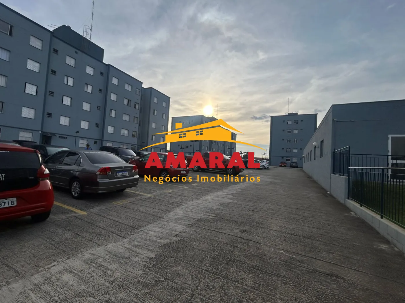 Comprar Apartamentos / Padr&atilde;o em Suzano R$ 270.000,00 - Foto 4